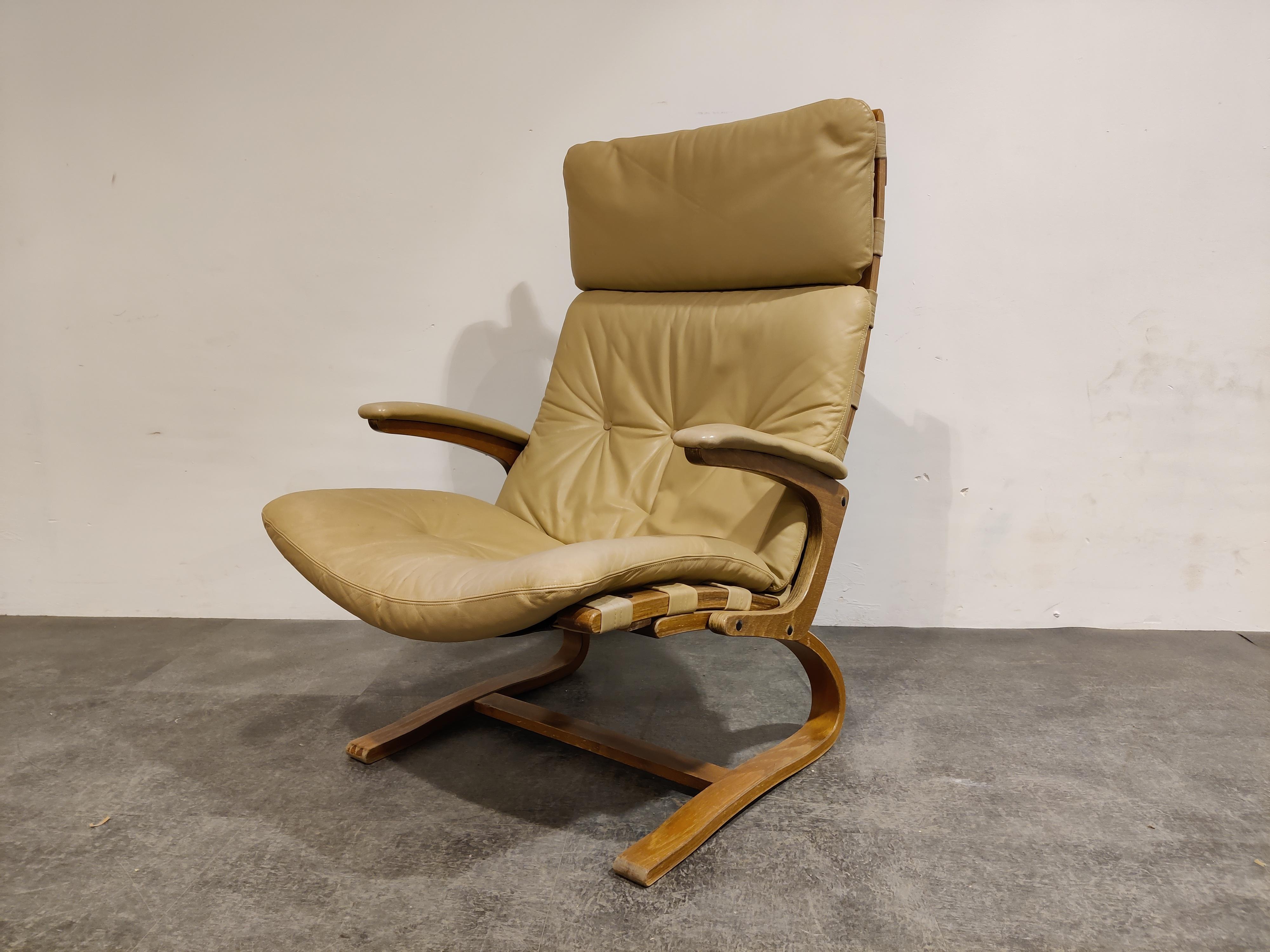 Vintage Leather Lounge Chair by Ingmar Relling, 1970s 1