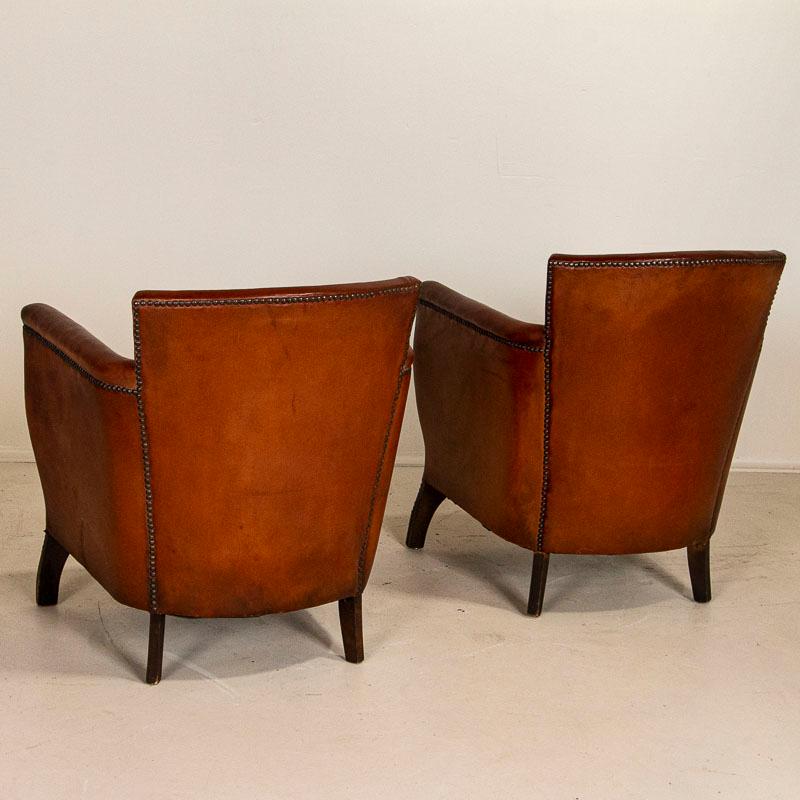 Vintage Leather Small Sofa and Pair of Club Chairs, Set of 3 6