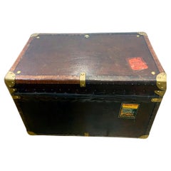 Maletín de cuero vintage Mesa de centro con baúl de vapor