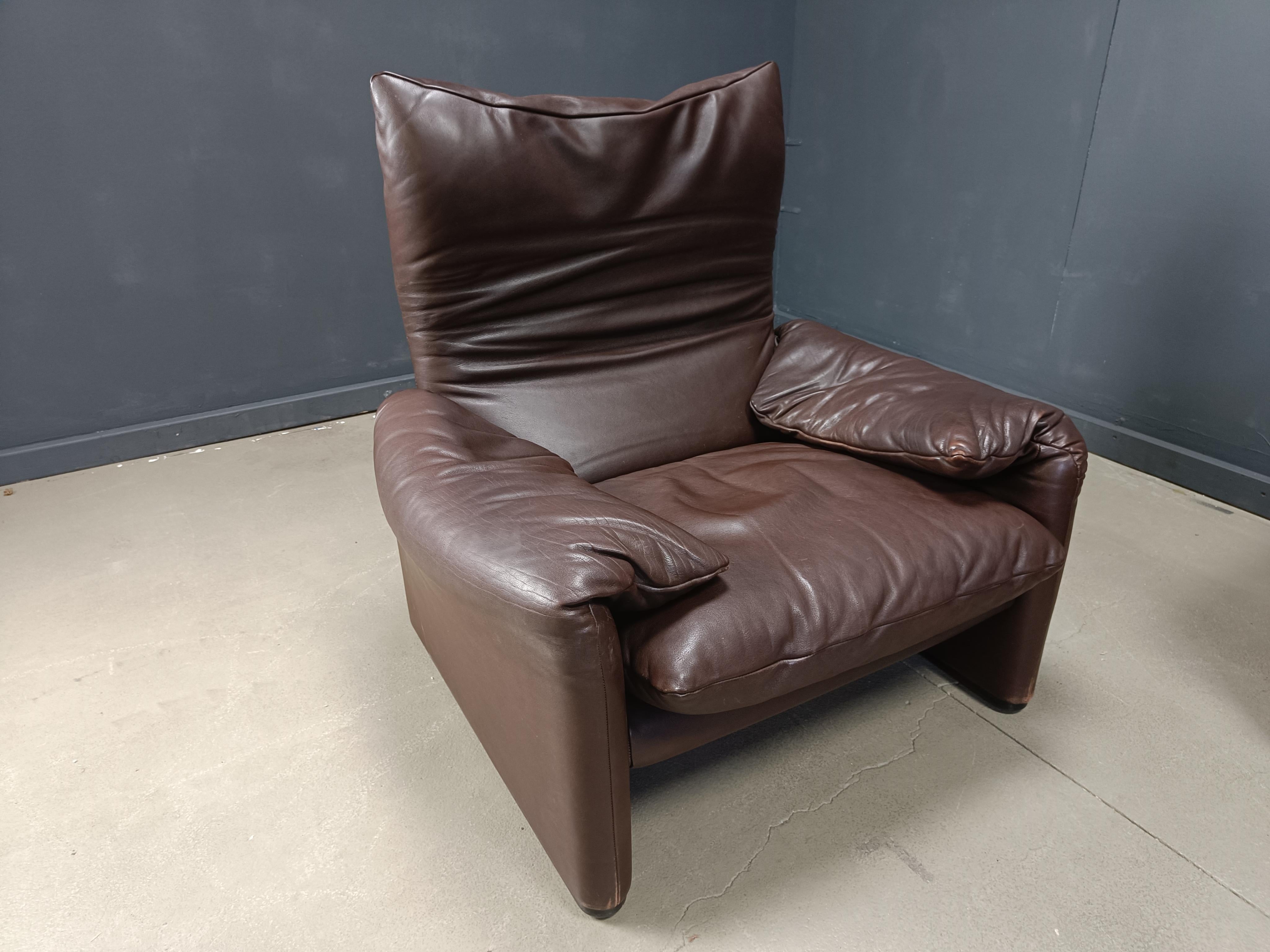 Vintage-Sofa aus Leder im Maralunga-Stil von Vico Magistretti für Cassina, 1973 im Angebot 4