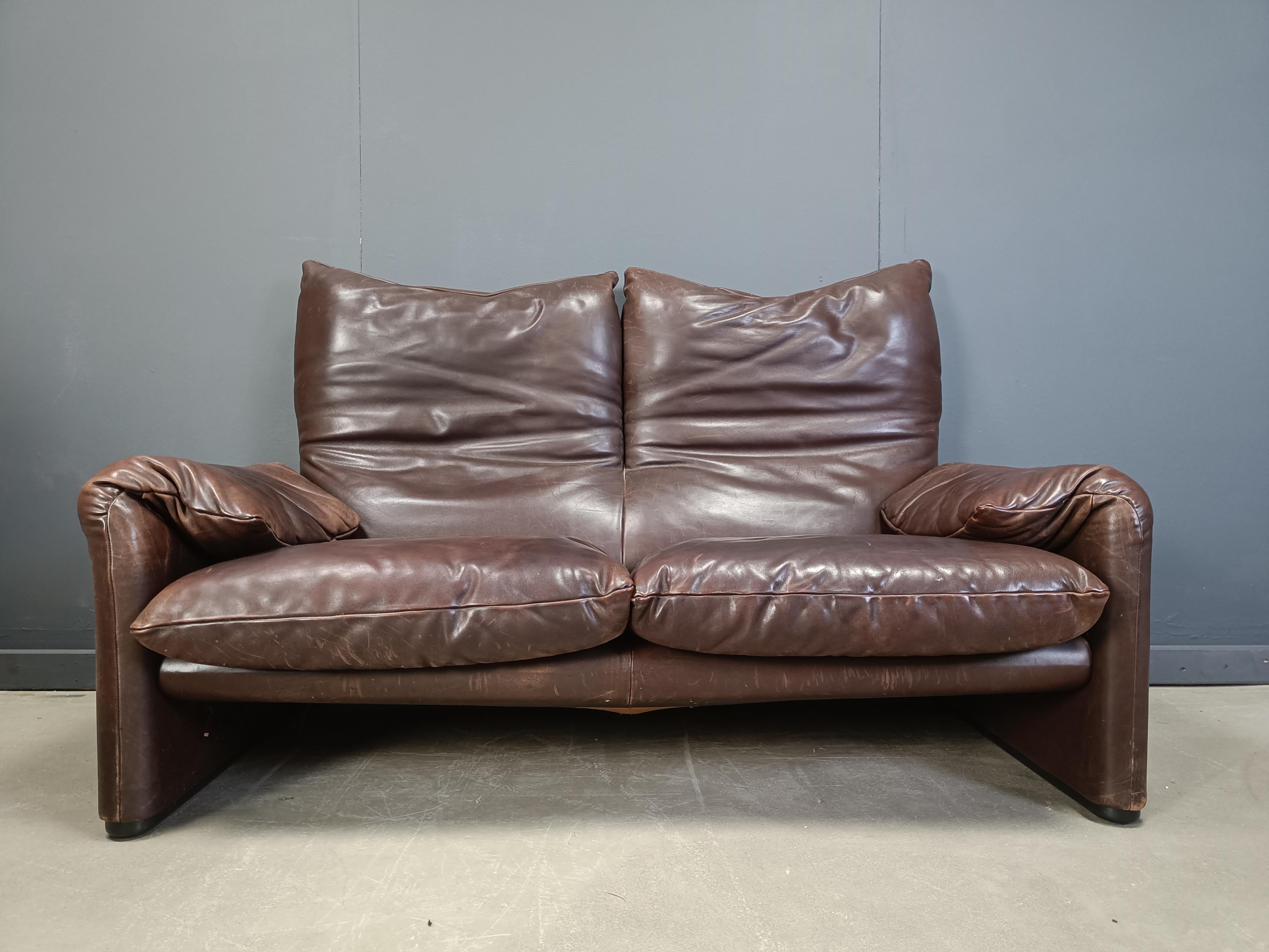 Juego de sofás Maralunga vintage de cuero de Vico Magistretti para Cassina, 1973 en venta 5