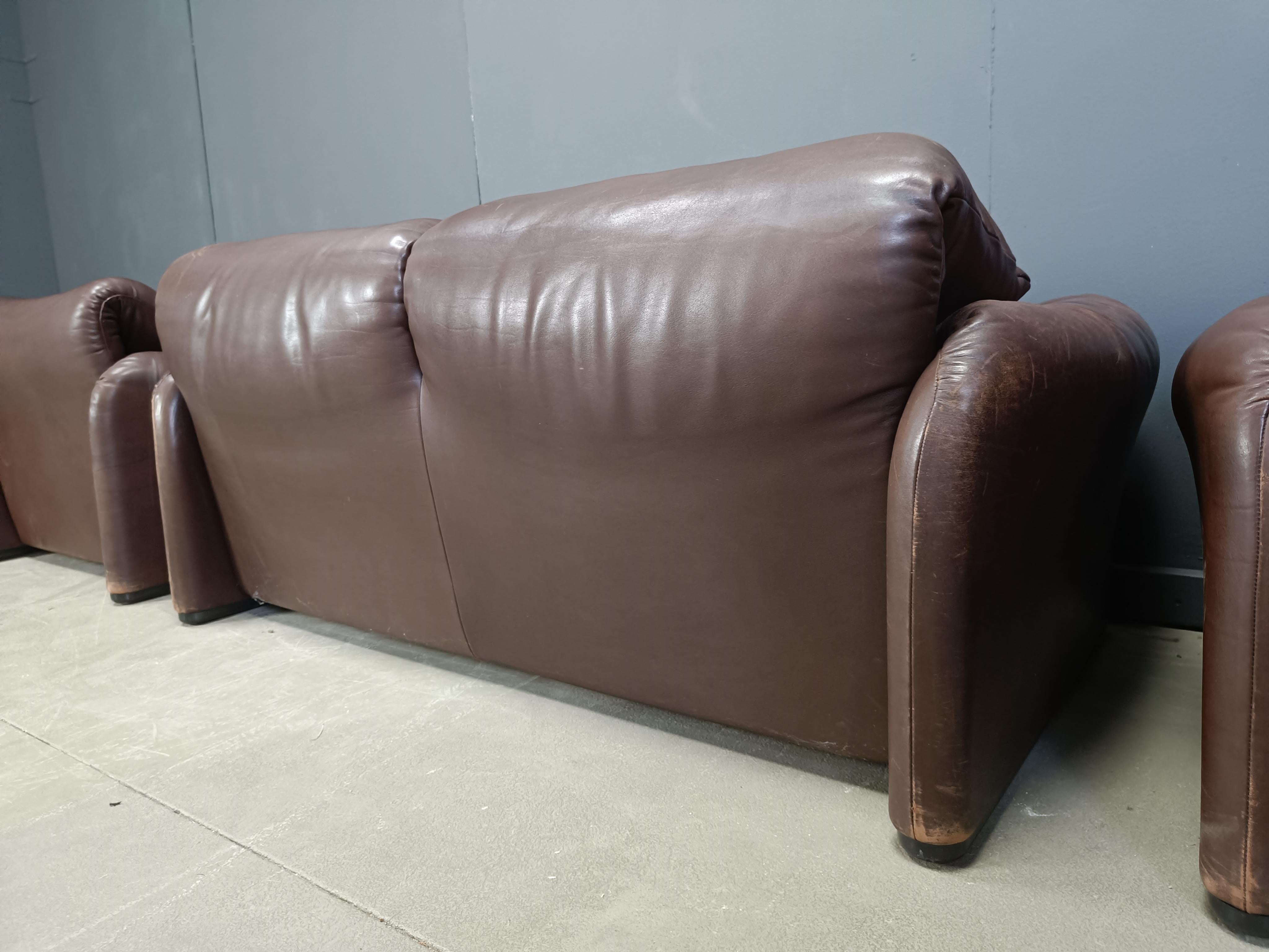 Juego de sofás Maralunga vintage de cuero de Vico Magistretti para Cassina, 1973 en Bueno estado para la venta en Leuven, Vlaams Gewest