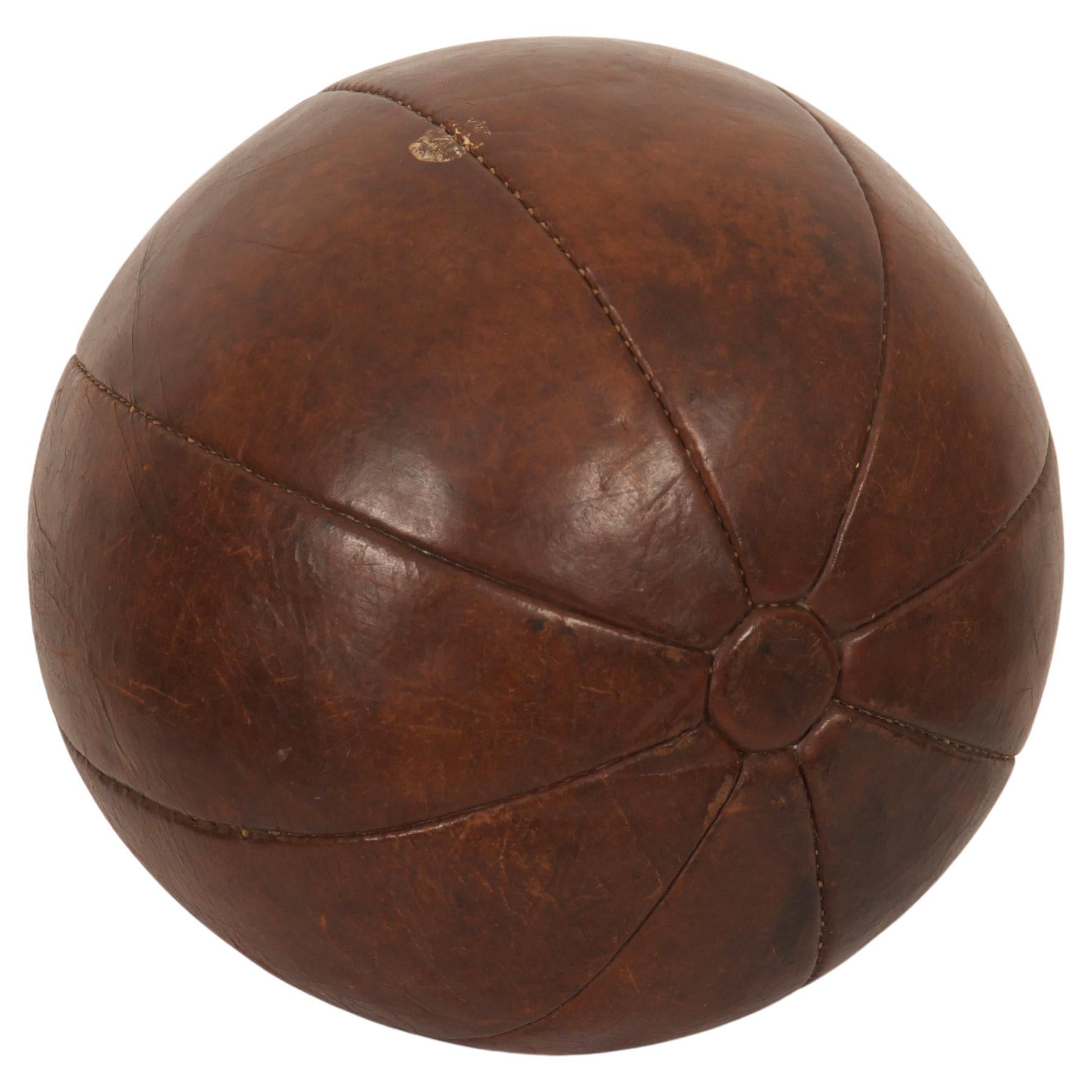 Vintage Leder Medizinball im Angebot
