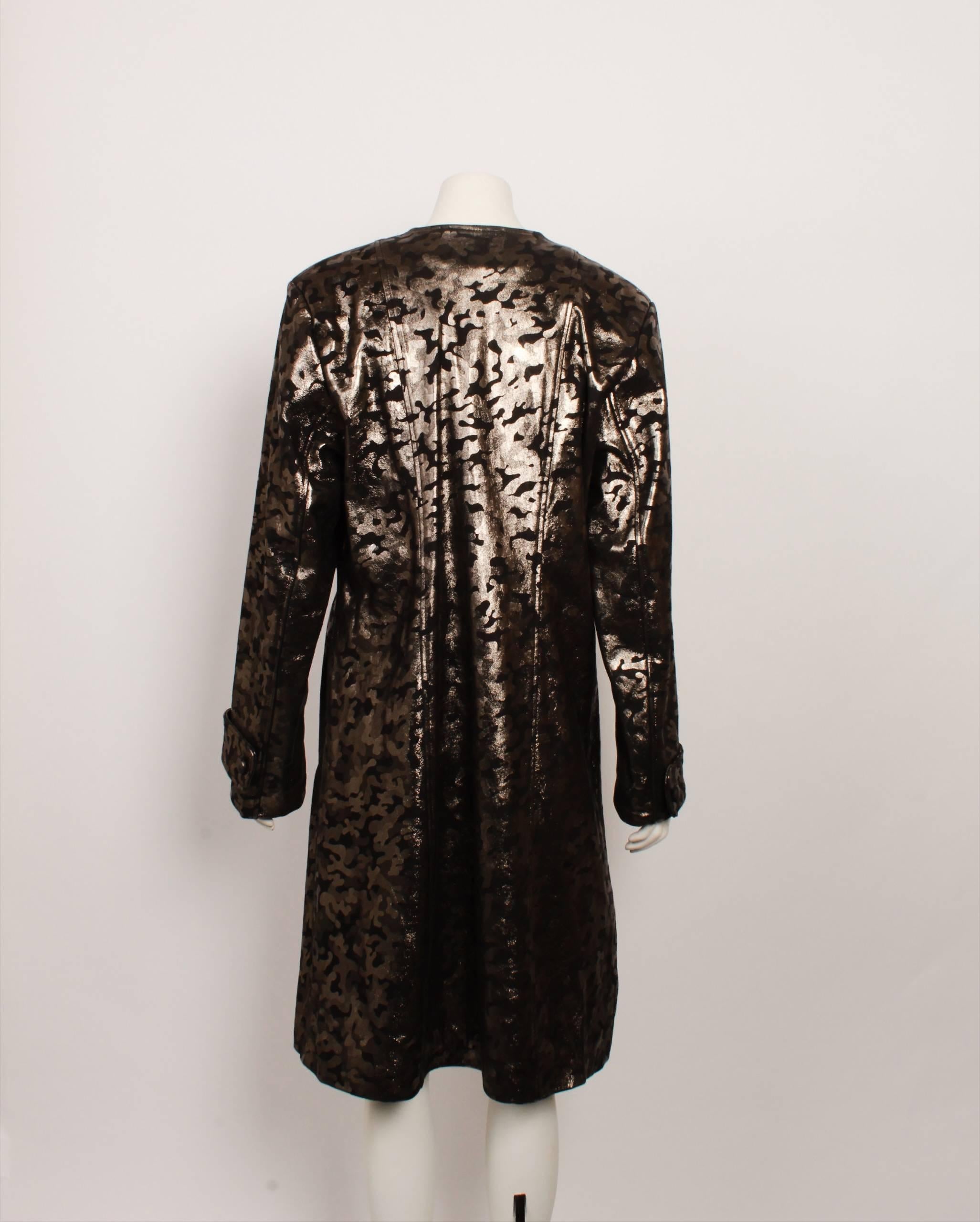 Vintage Leather Metallic Coat In Excellent Condition For Sale In Melbourne, Victoria