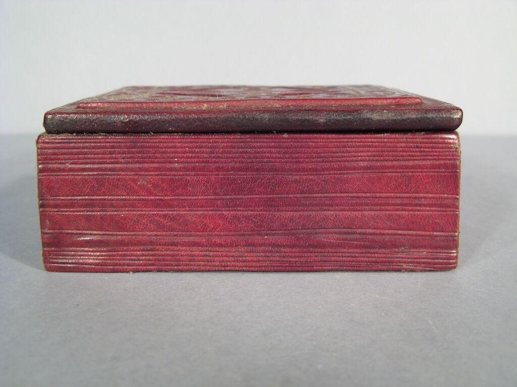 Empire Porte-cartes de jeu vintage rouge grenat -1Y16