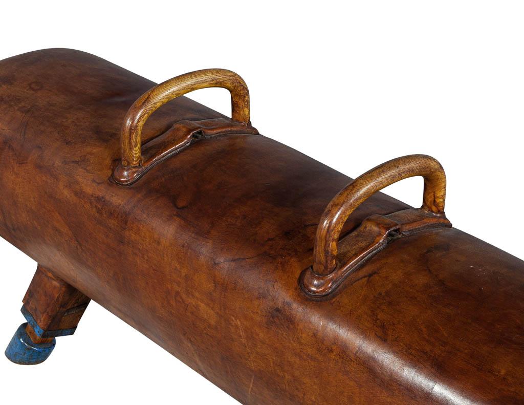 Vintage Leather Pommel Horse In Good Condition In North York, ON