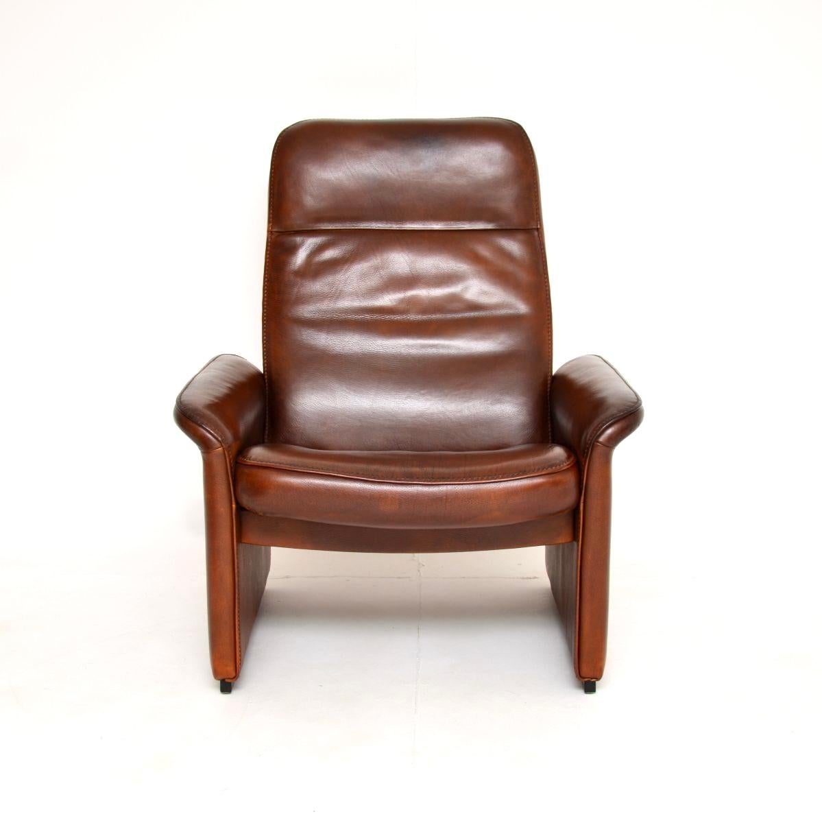 Pelle Poltrona e sgabello reclinabili DS 50 in pelle vintage di De Sede in vendita
