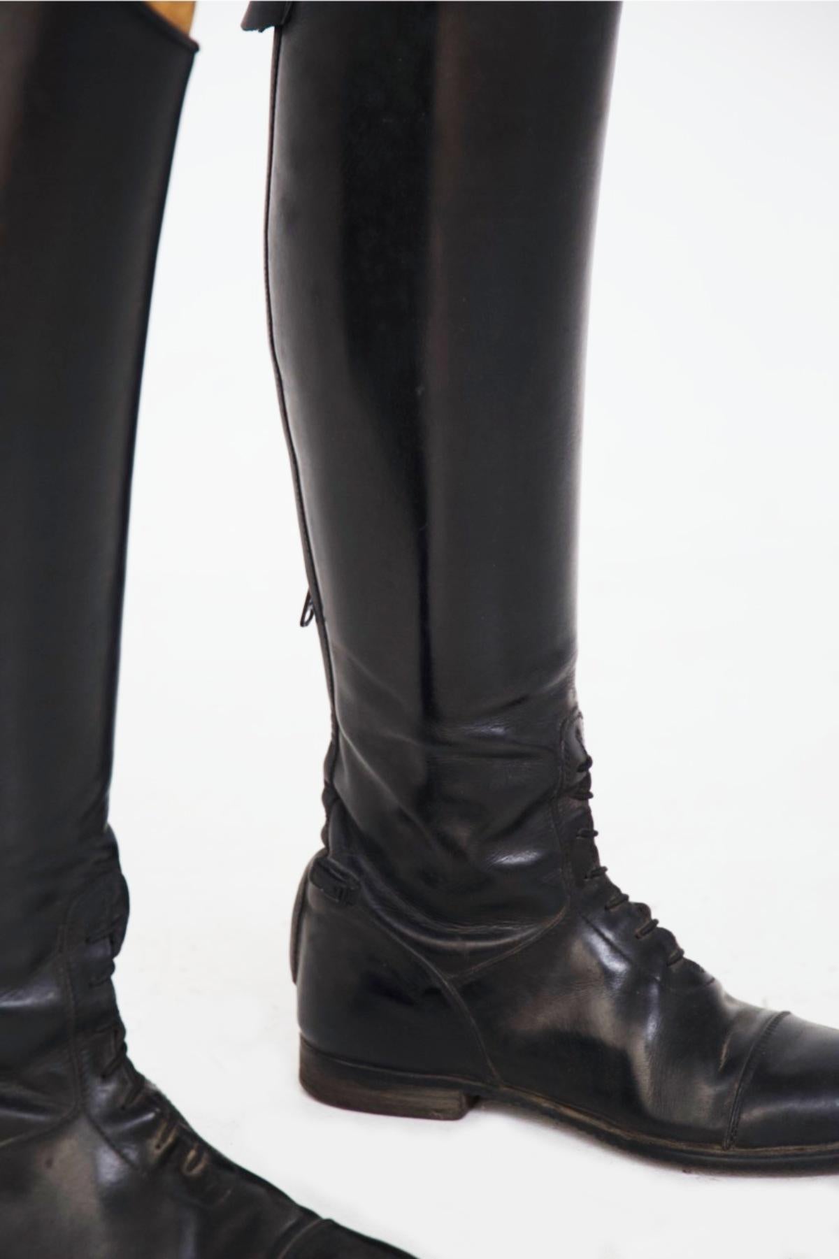 Women's Vintage Leather Riding Boots For Sale