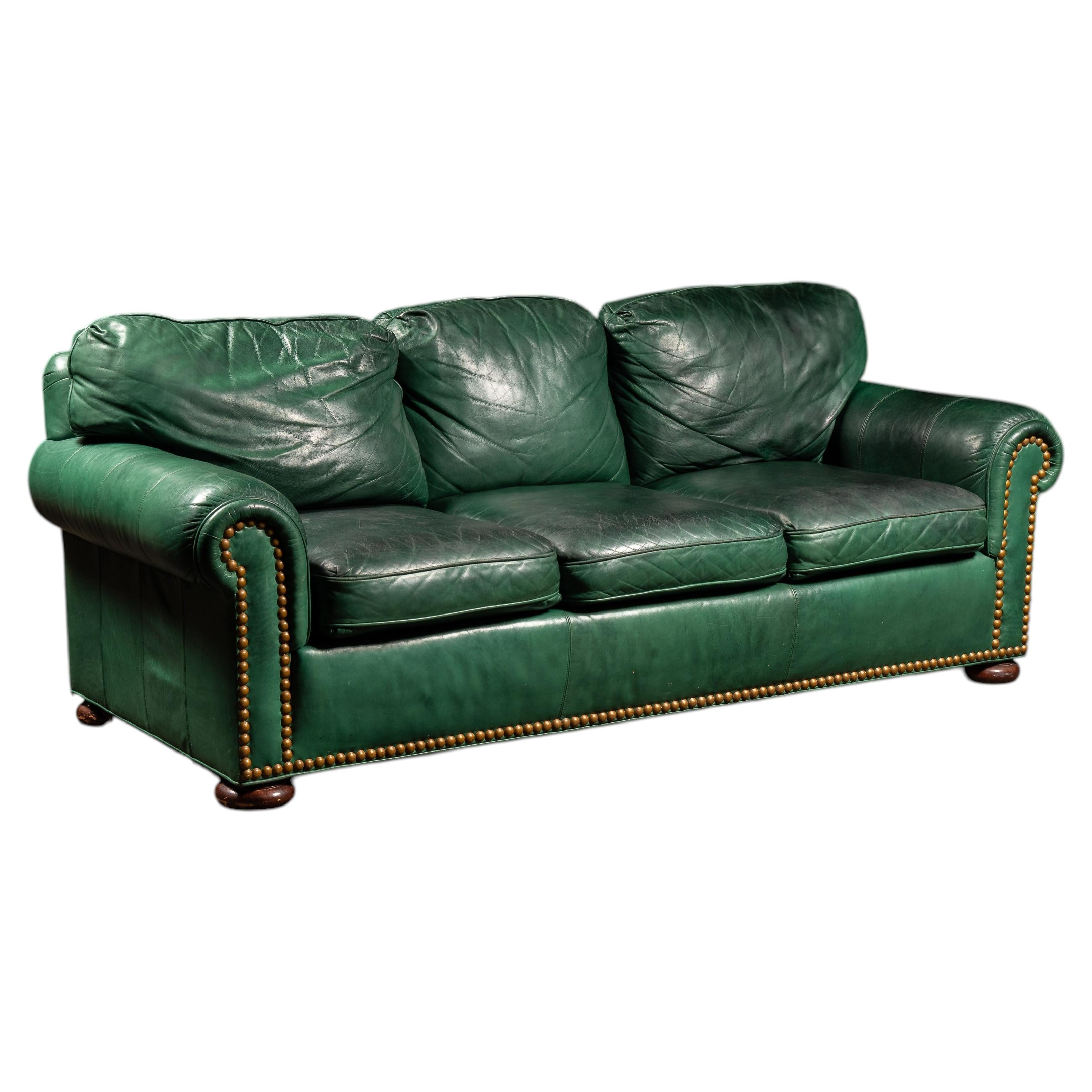 Sofá vintage de cuero con brazos redondeados en color verde, de Whittemore-Sherrill