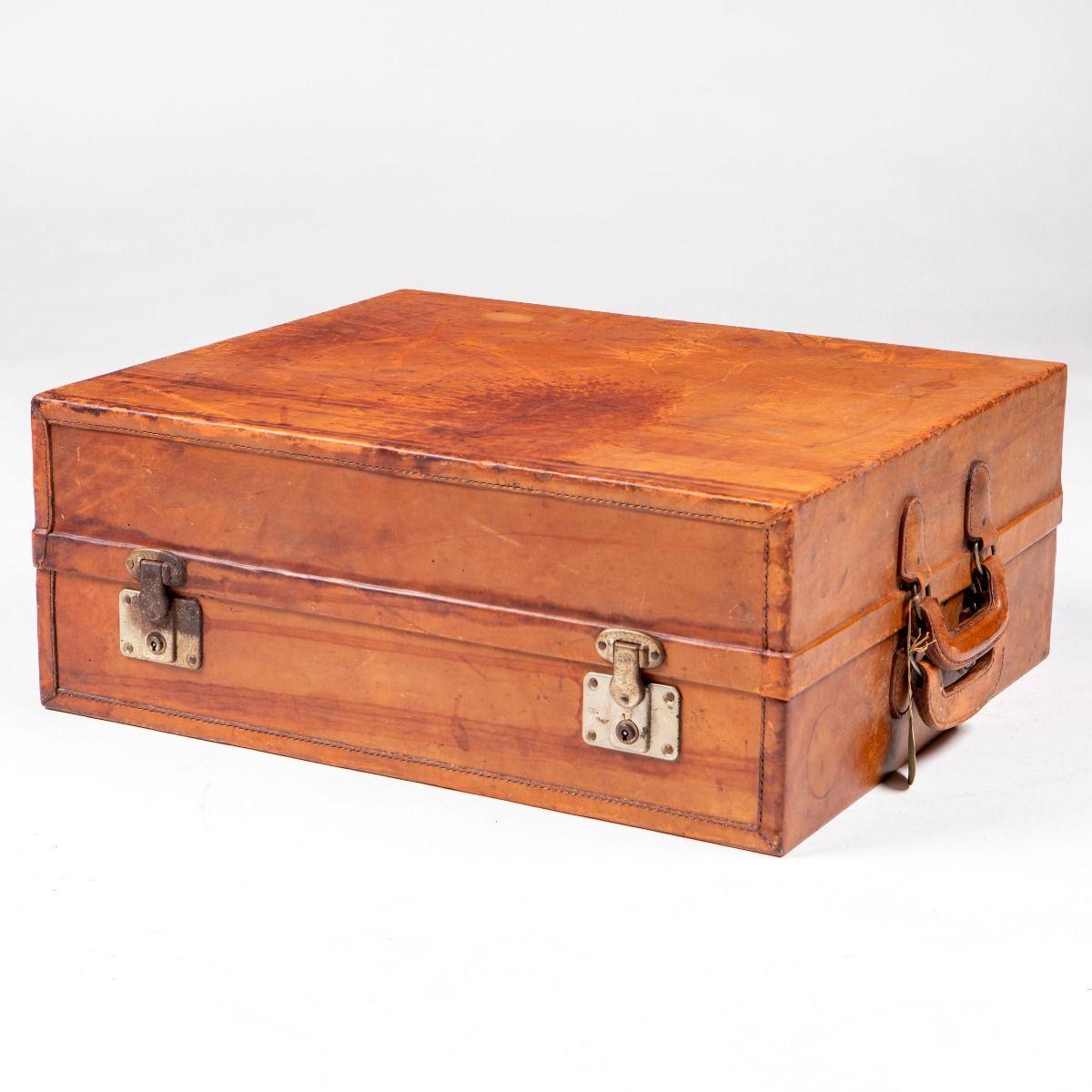 Vintage Leather Shoe Travel Trunk England, ca. 1900-1920