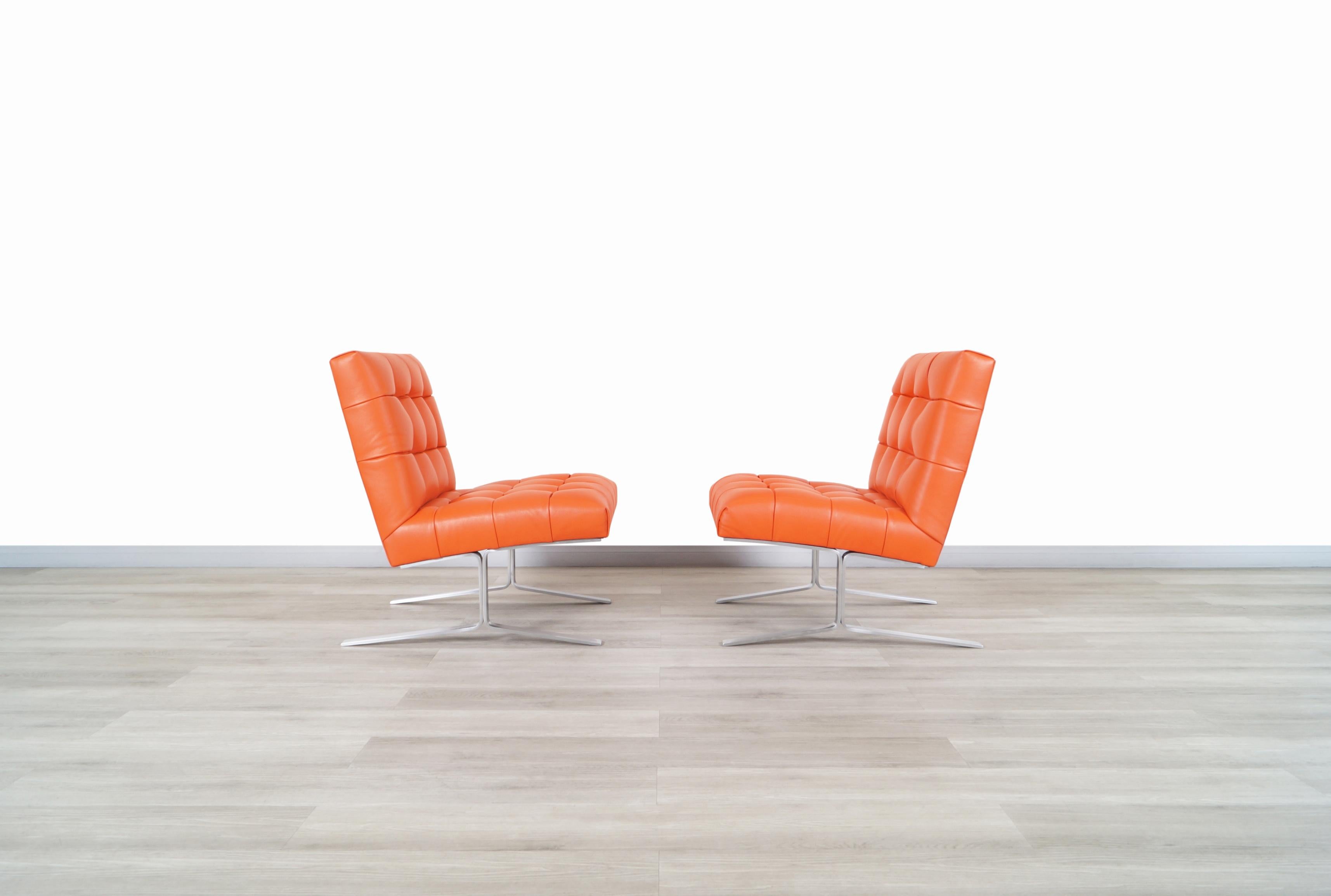 Vintage Leather Slipper Lounge Chairs In Excellent Condition In North Hollywood, CA