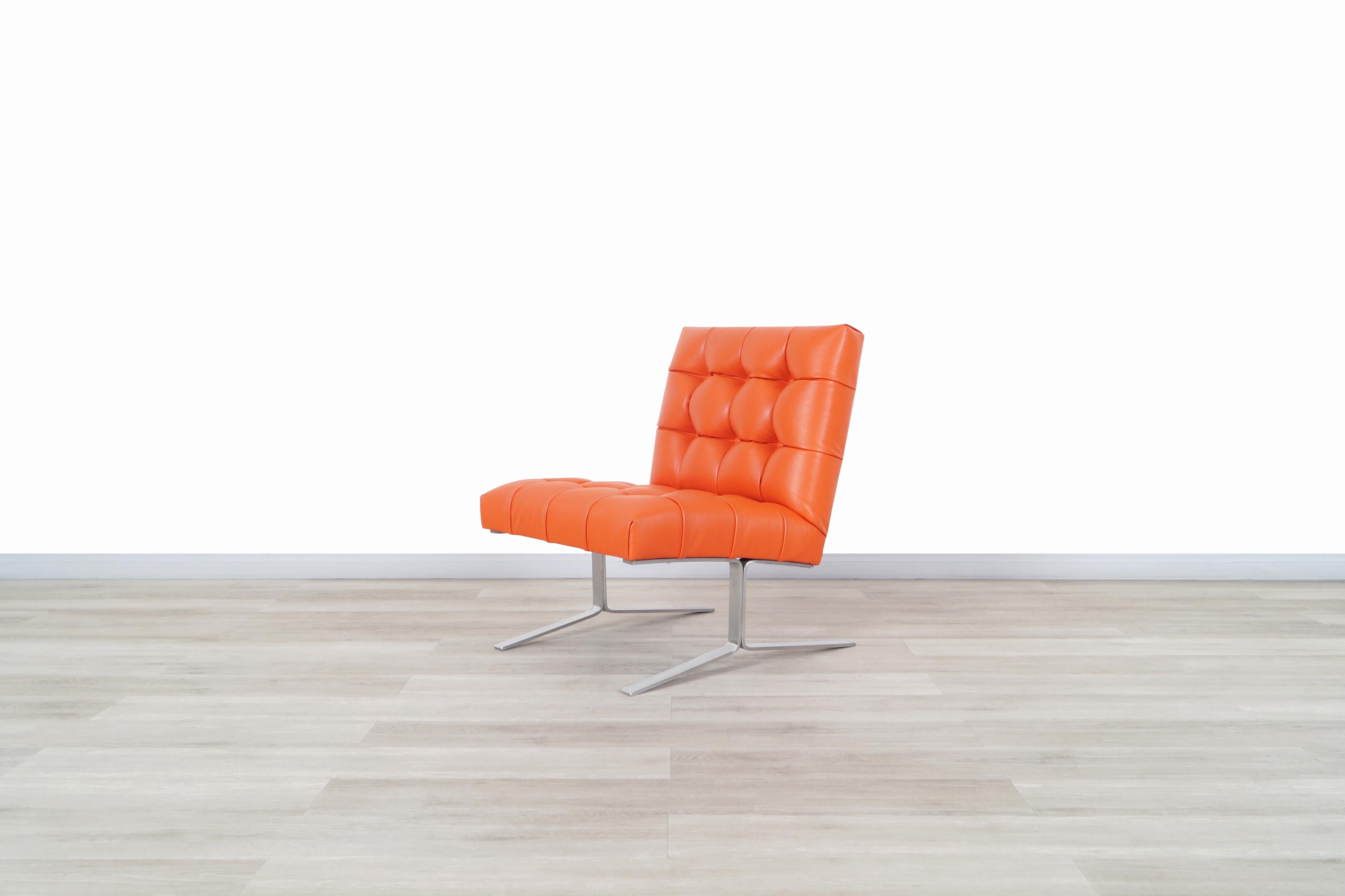 Leder-Sessel ohne Armlehne aus Vintage (amerikanisch) im Angebot