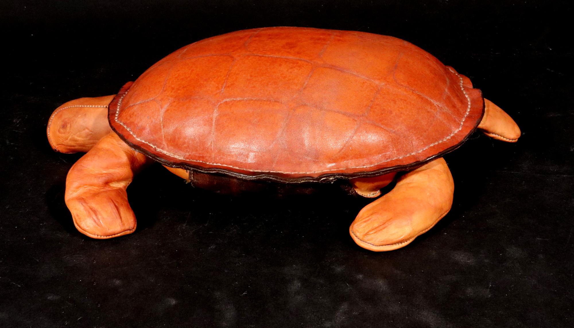 Mid-20th Century Vintage Leather Small Model of a Seal, 1960s-70s For Sale