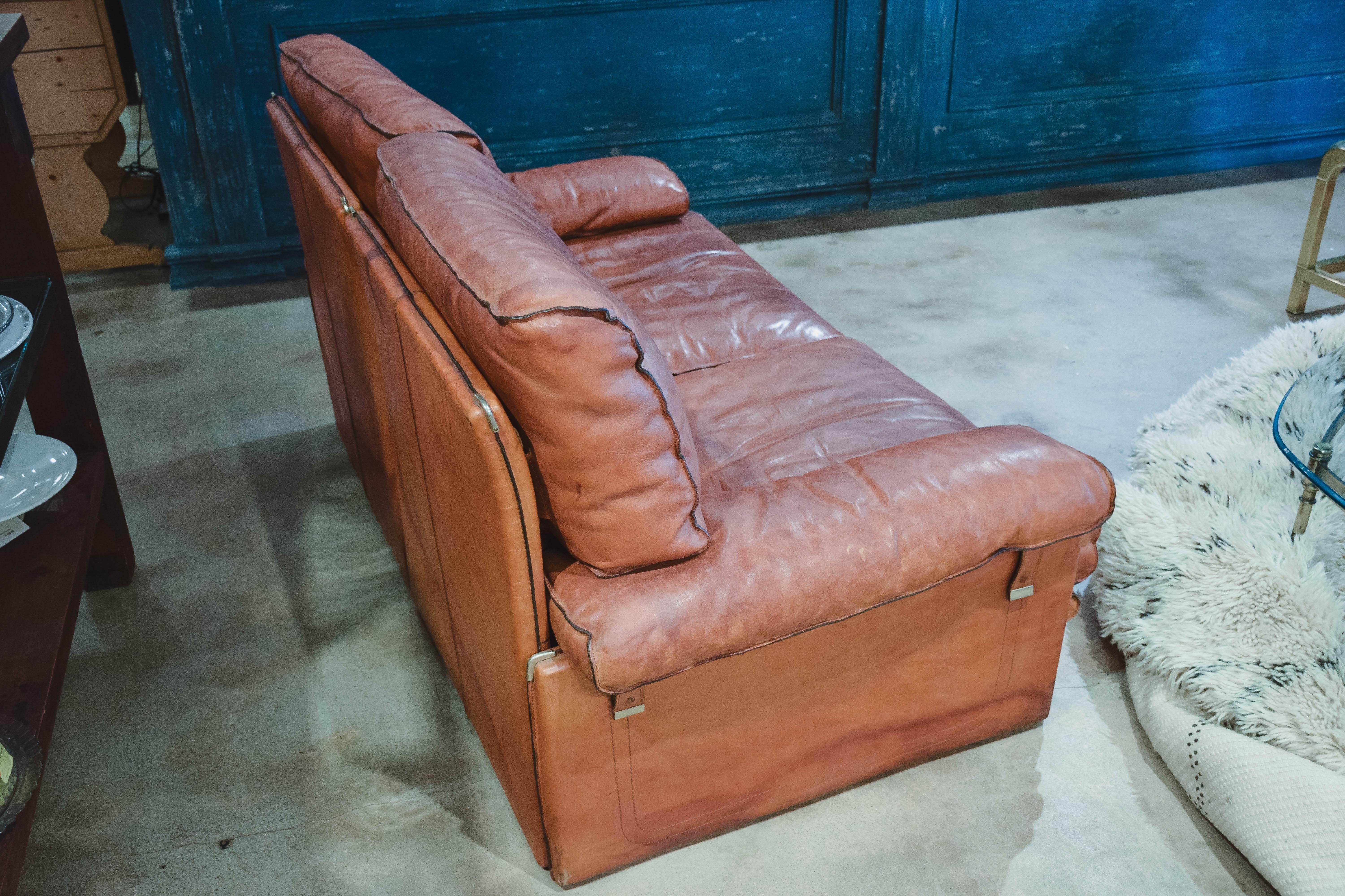 Italian Vintage Leather Sofa in the Style of Arcon