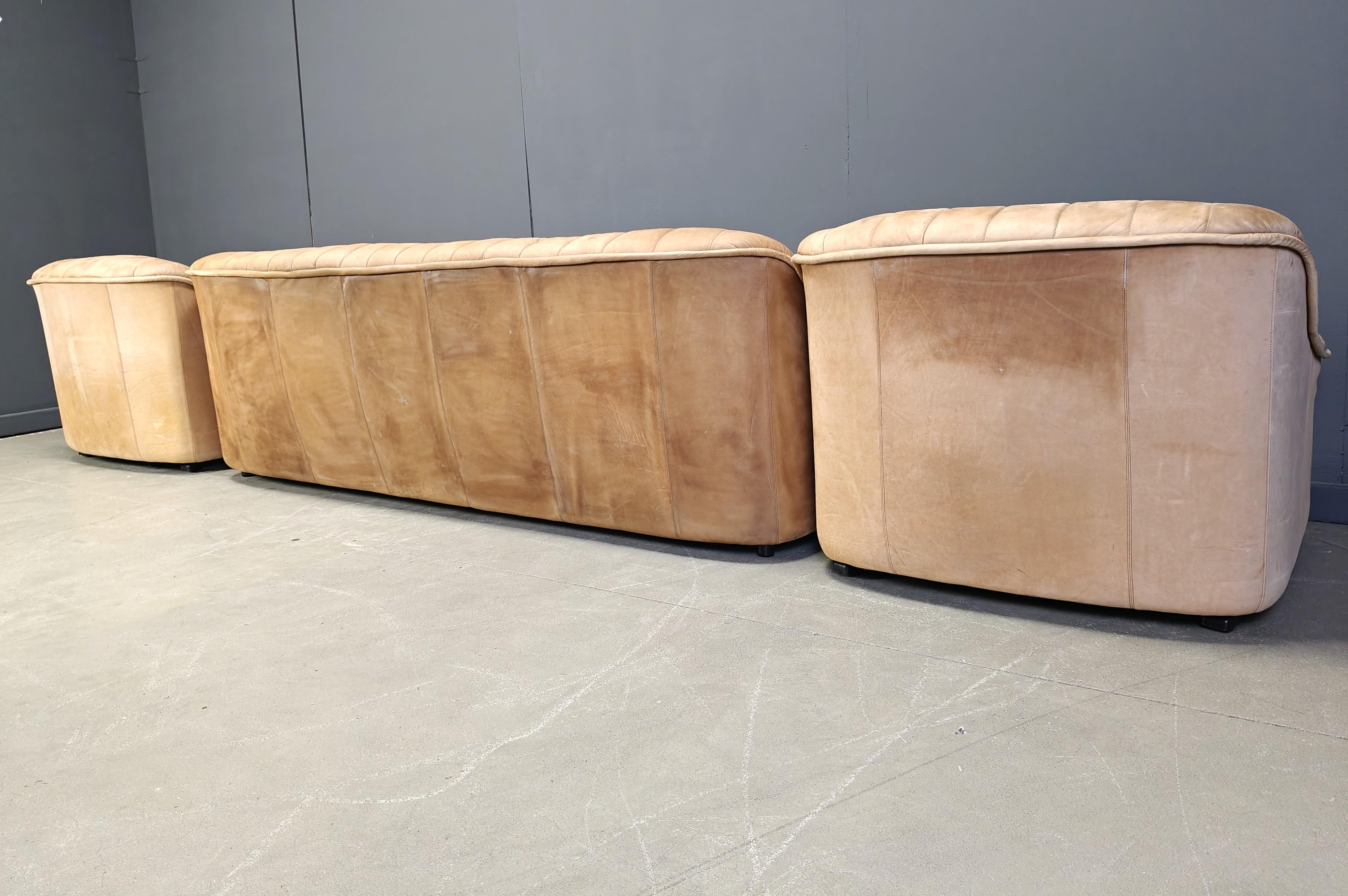 Vintage leather sofa set, 1960s For Sale 4