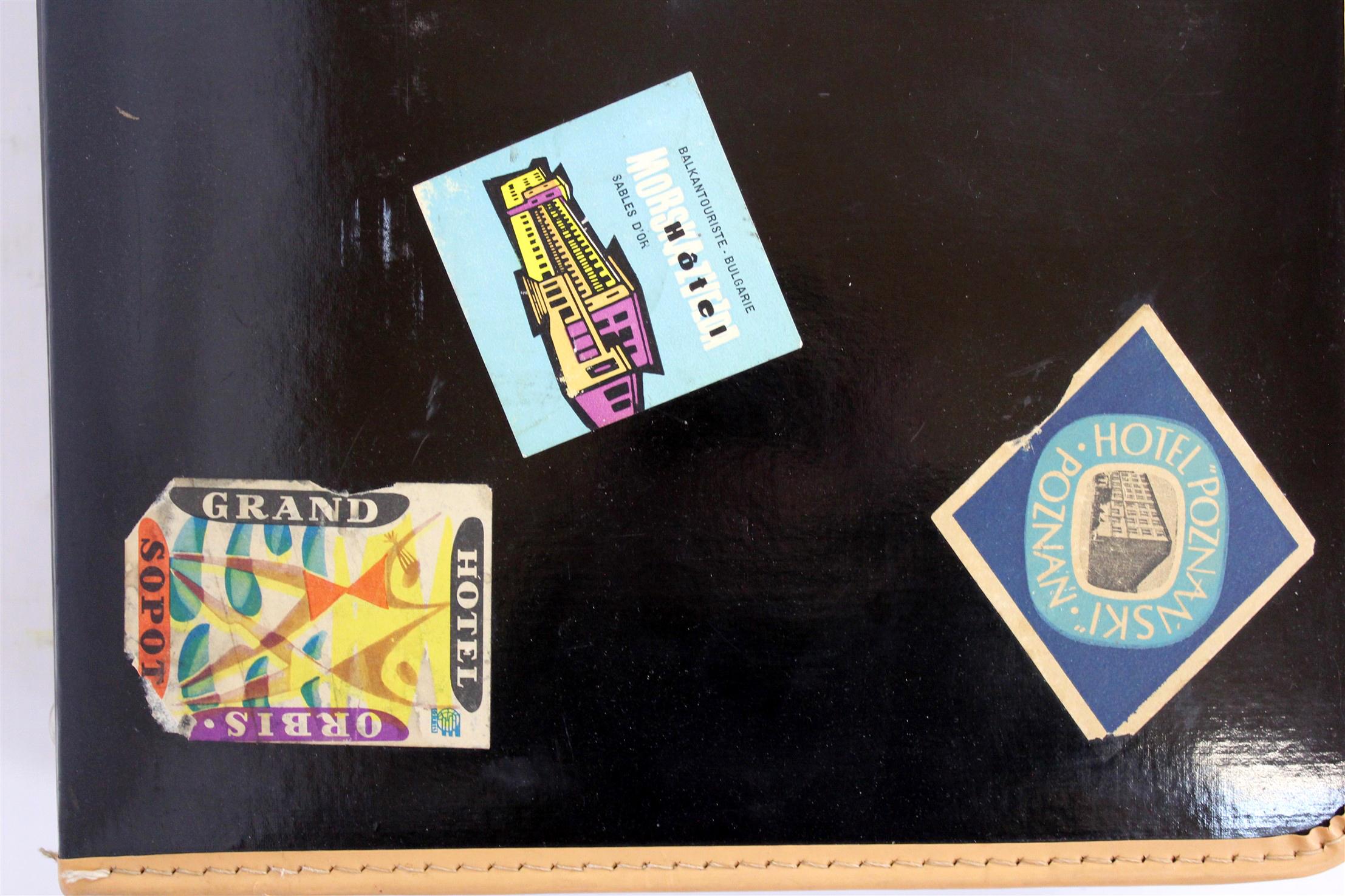 Vintage Leather Suitcase with Original Stickers, 1950s In Good Condition For Sale In Żory, PL