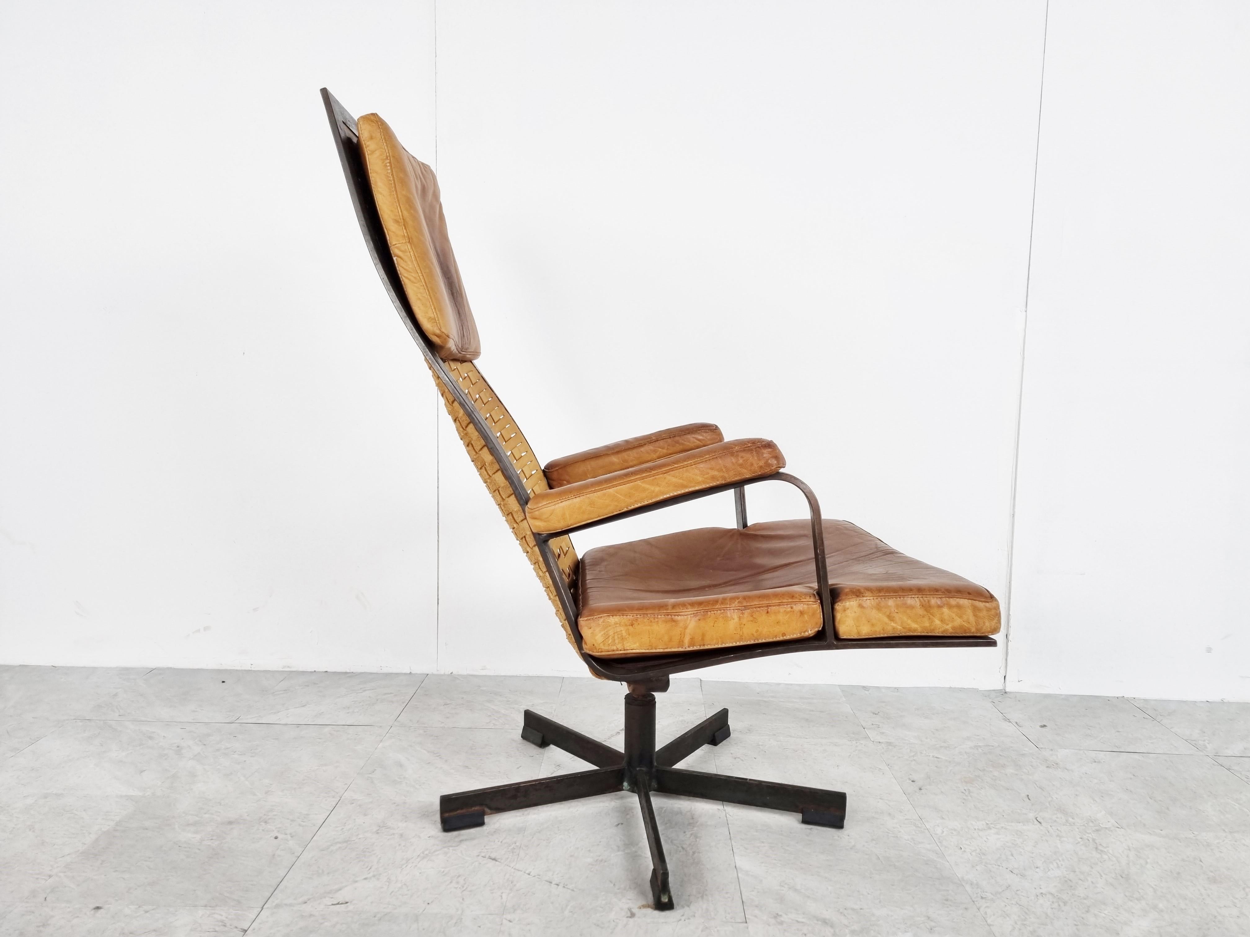 Vintage Leather Swivel Chair, 1960s 1