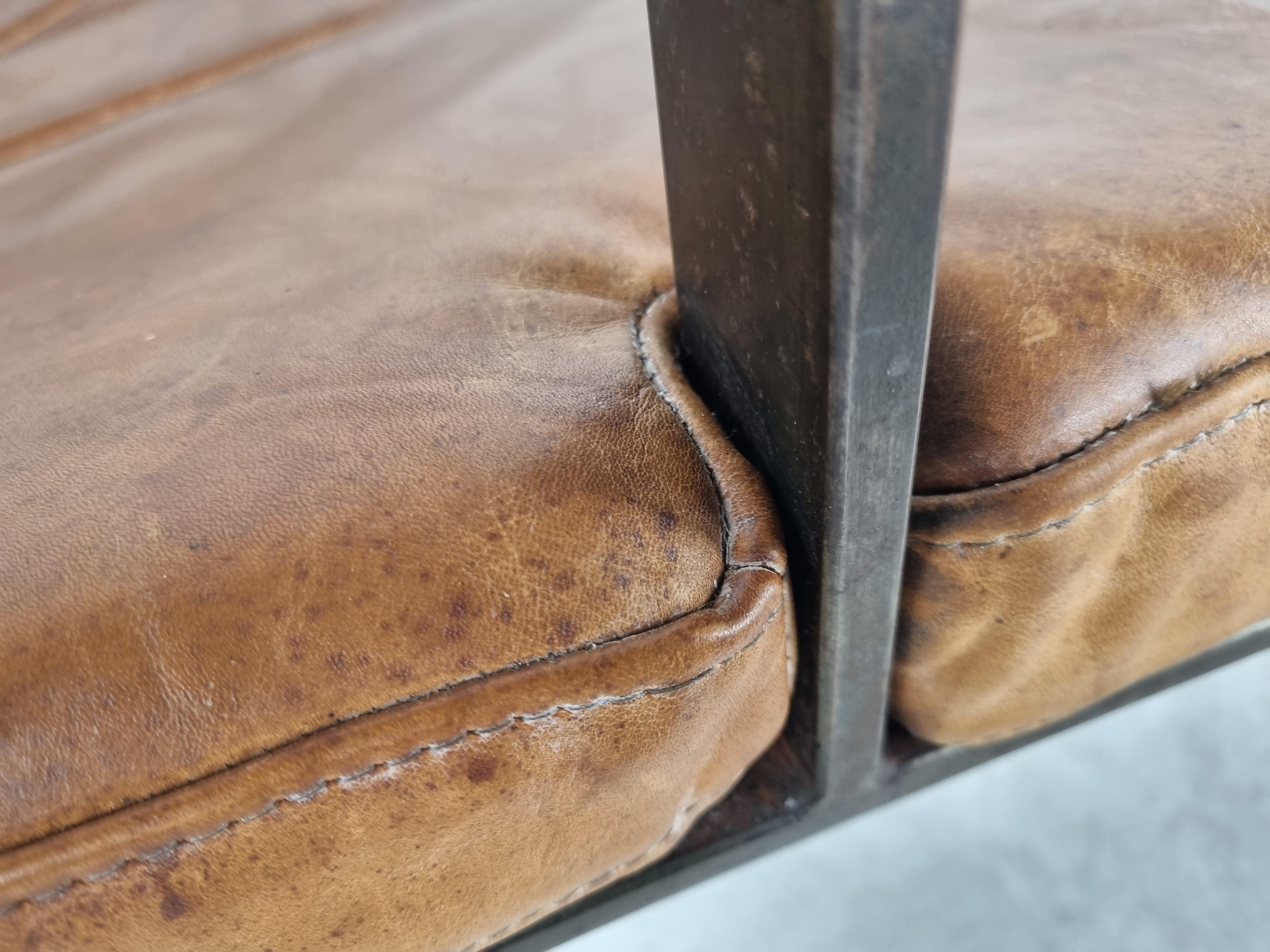 Vintage Leather Swivel Chair, 1960s 2