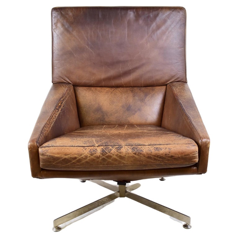 Vintage Leather Swivel Chair by Beaufort, 1960s For Sale at 1stDibs