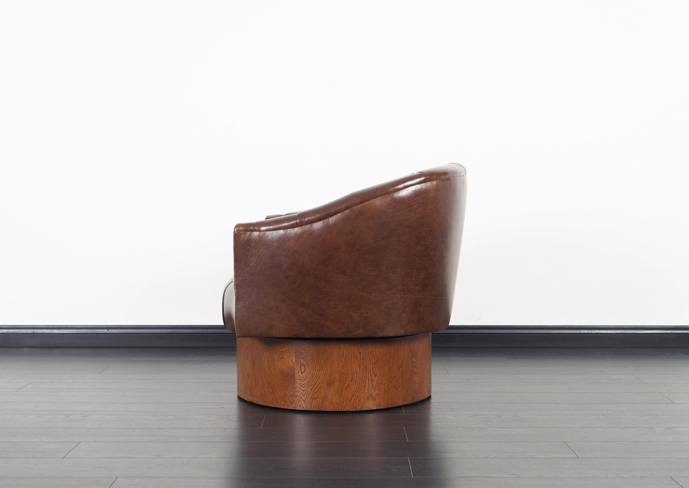 Vintage Leather Swivel Lounge Chairs by Milo Baughman 2