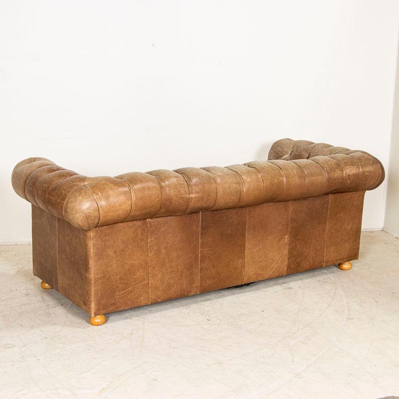 Vintage Leather Three Seat Chesterfield Sofa from England In Good Condition In Round Top, TX