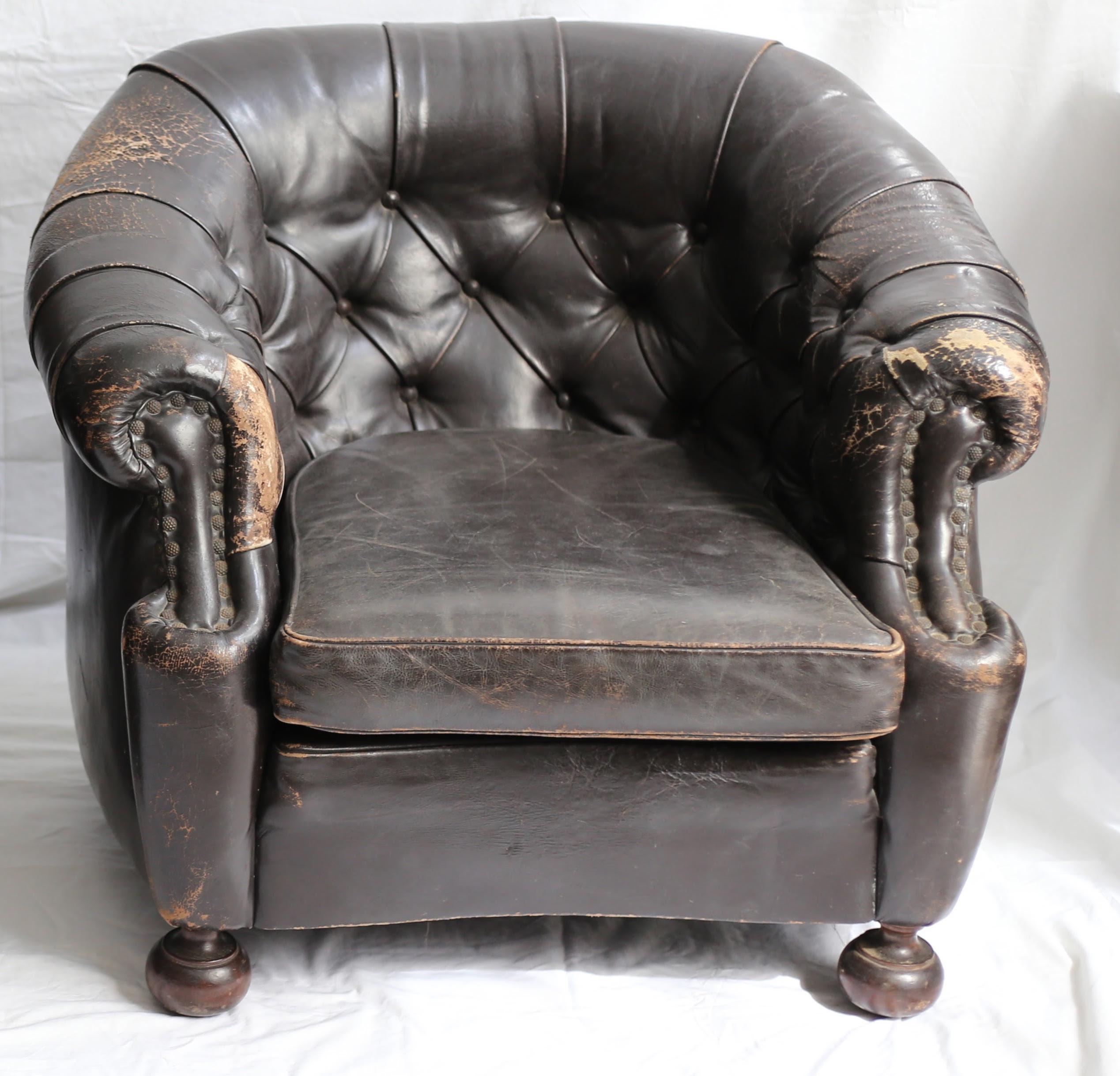 Vintage Pair of Leather Chesterfield Club Chairs In Distressed Condition For Sale In West Hollywood, CA