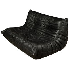 Sofá vintage de cuero de dos plazas, modelo "Togo" de Michel Ducaroy para Ligne Roset