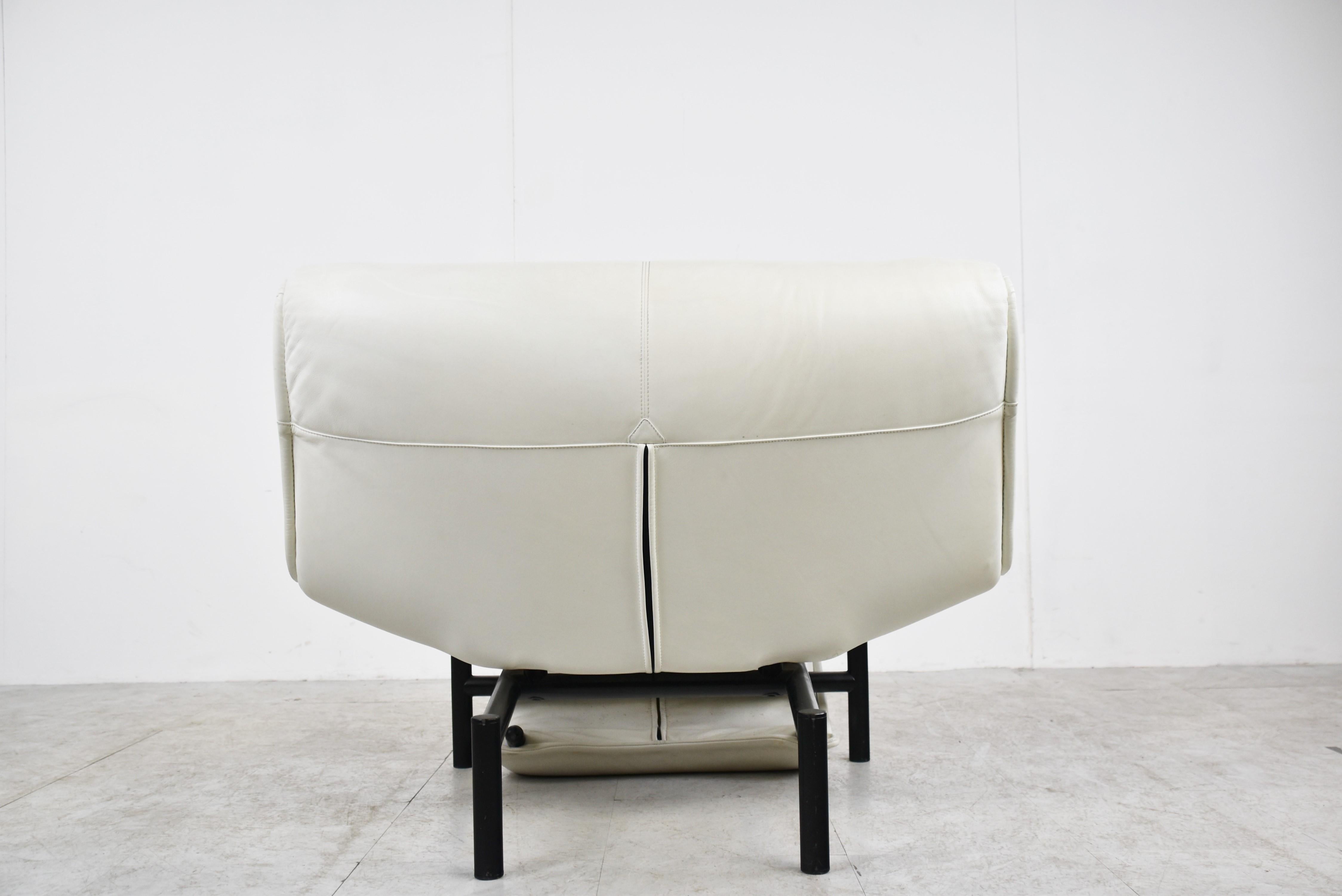 Vintage Leather Veranda Lounge Chair by Vico Magistretti for Cassina, 1980s For Sale 3