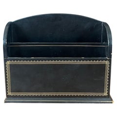 Organizador de cartas de escritorio vintage envuelto en cuero de C.P. Marroquinería