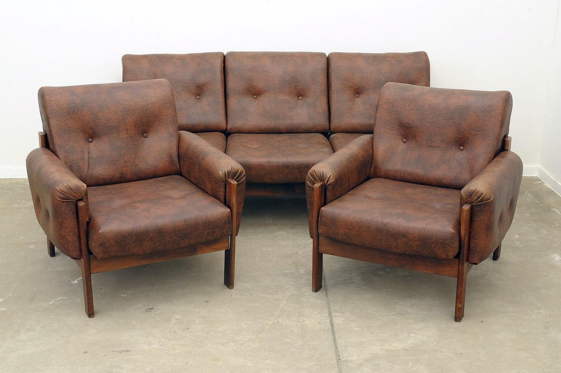 Vintage leatherette living room set, 1970´s, Czechoslovakia For Sale 6