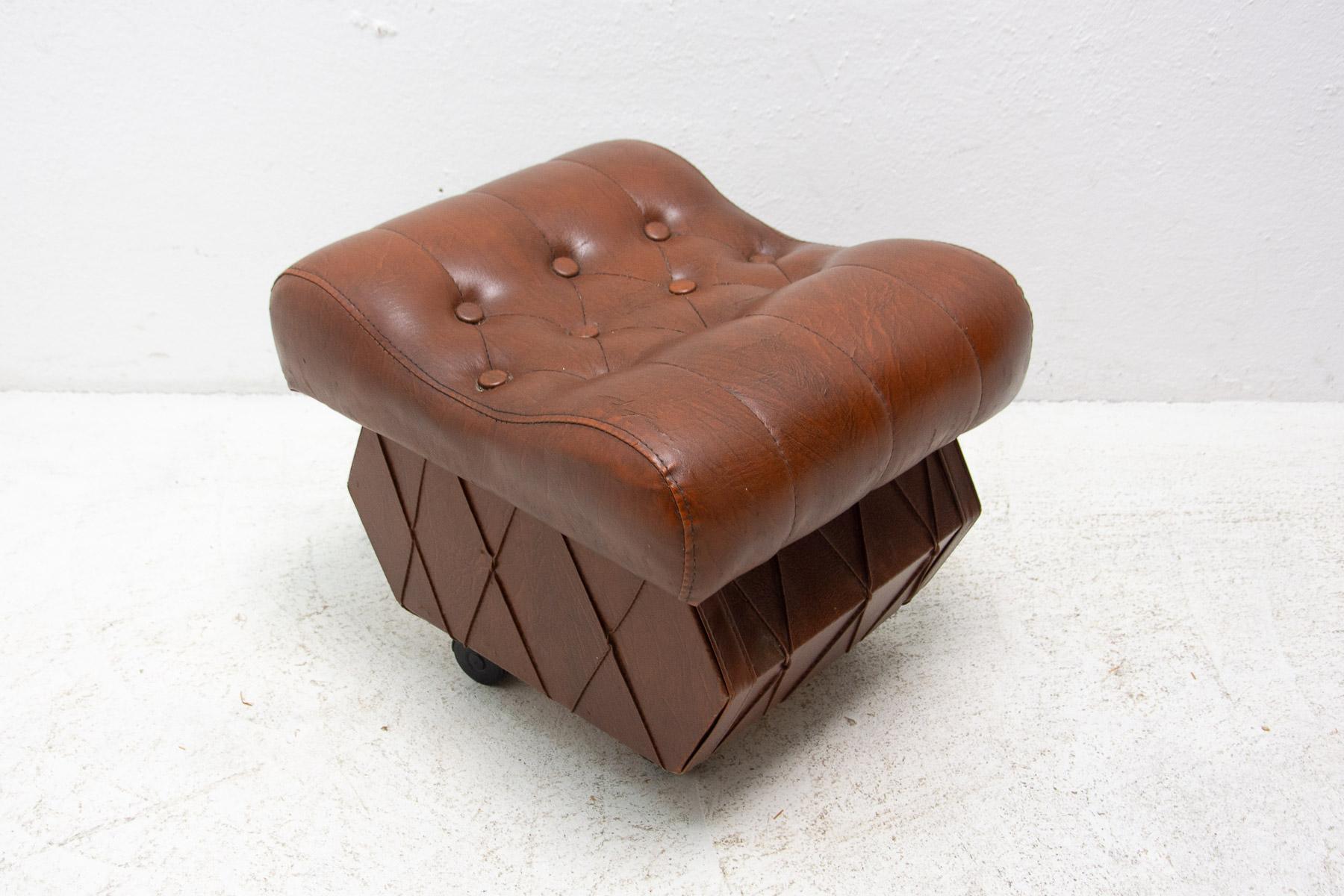 Mid-Century Modern Vintage Leatherette Stool with Storage Space, 1980´S, Czechoslovakia For Sale