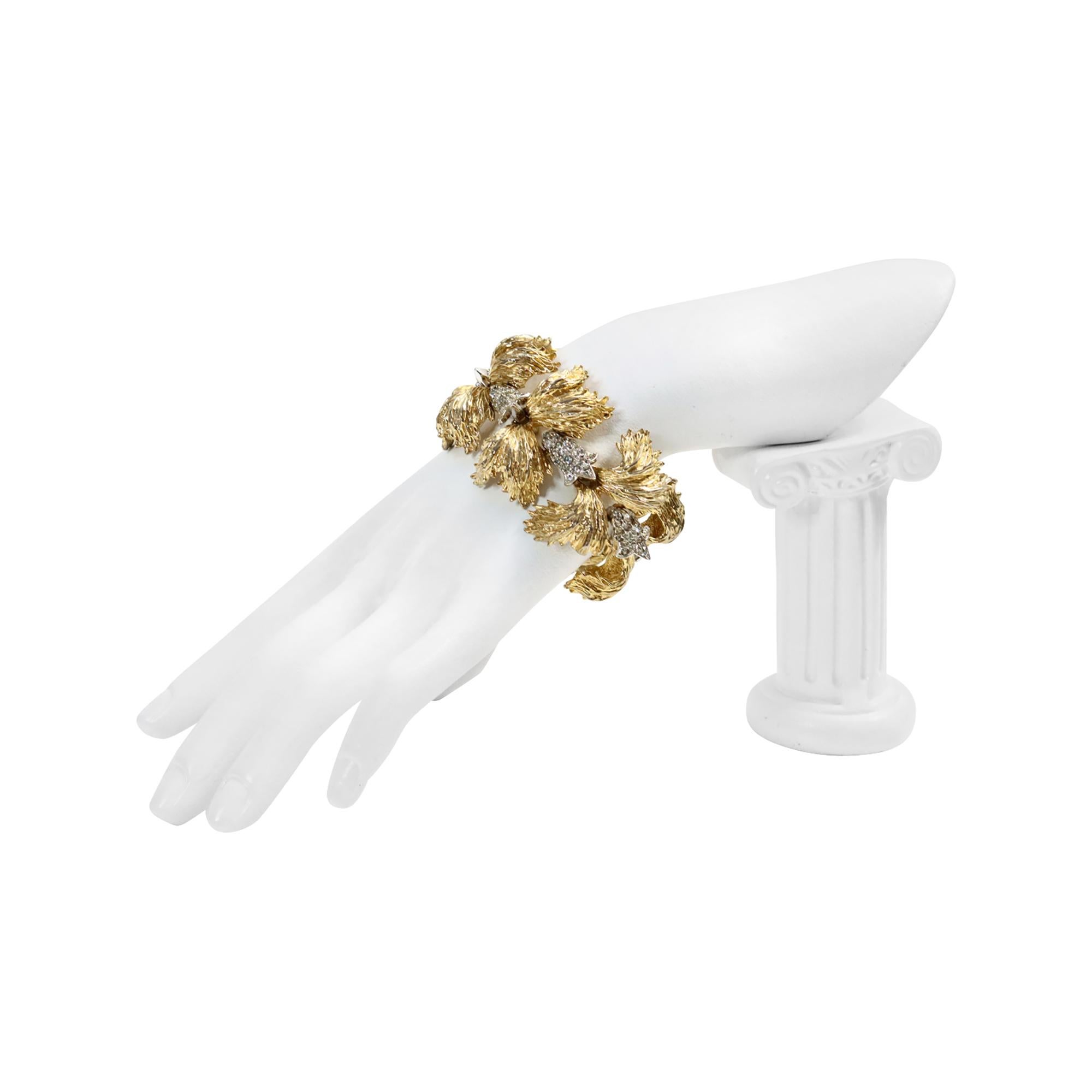 Pulsera Vintage Ledo Diamante y Oro Circa Años 60. Es muy similar al aspecto de Buccellati. Es impresionante por sí solo, y se puede mezclar y combinar con joyería fina. Pulsera Sustancial.  Me lo he puesto con un puño Buccellati y nadie se ha