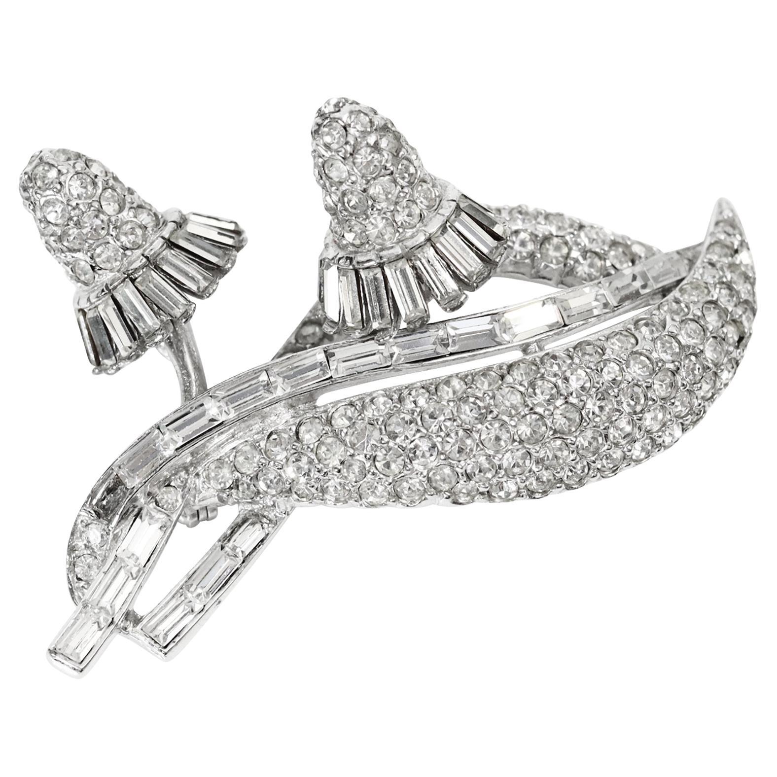 Broche Vintage Ledo Rhinestone 3D Circa 1960 en vente