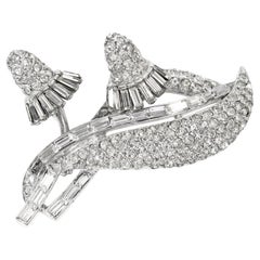 Spilla 3D con strass di Ledo vintage Circa anni '60
