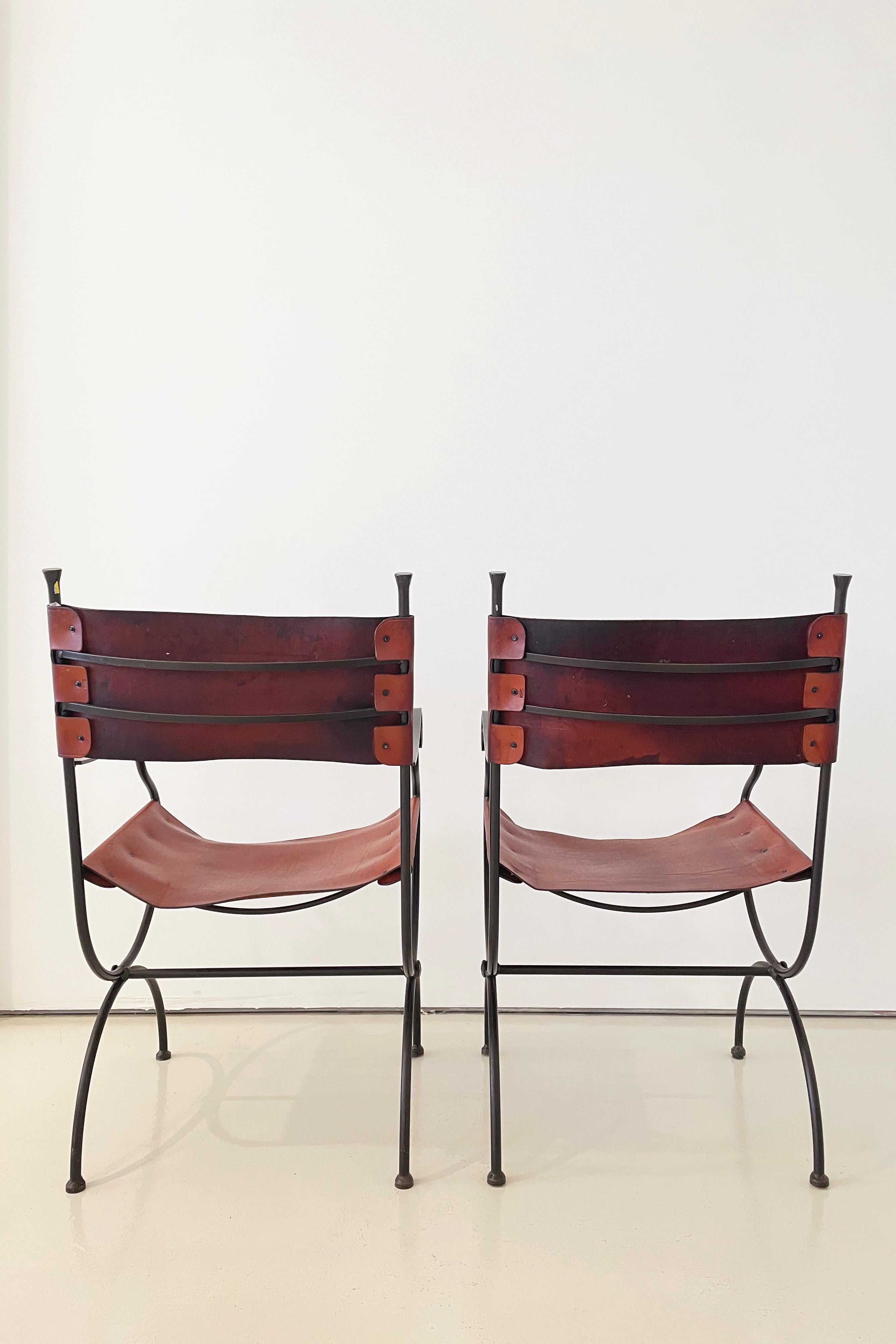 Chaises de salle à manger vintage Legacy en fer et cuir par Charleston Forge, ensemble de 4 pièces en vente 2