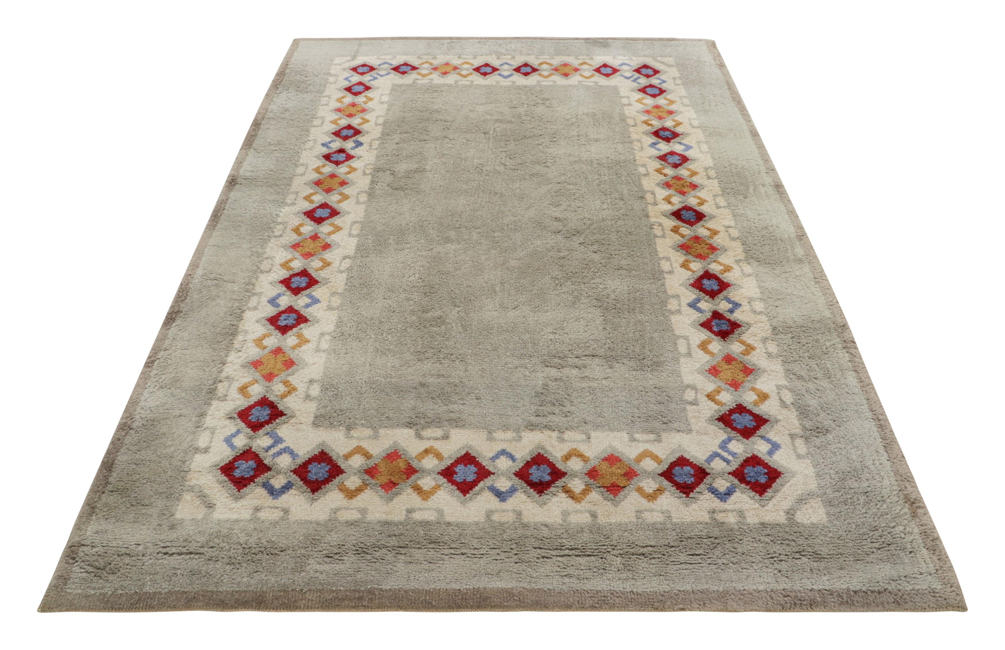Mid-20th Century Vintage Leleu French Art Deco Rug in Gray with Geometric Pattern  Rug & Kilim For Sale