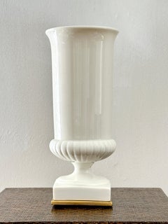 Kaminsimslampe aus weißem Porzellan im klassischen Lenox-Stil