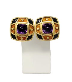Vintage Leo de Vroomen Amethyst Cabochon Clip On Earrings 18 Karat Yellow Gold