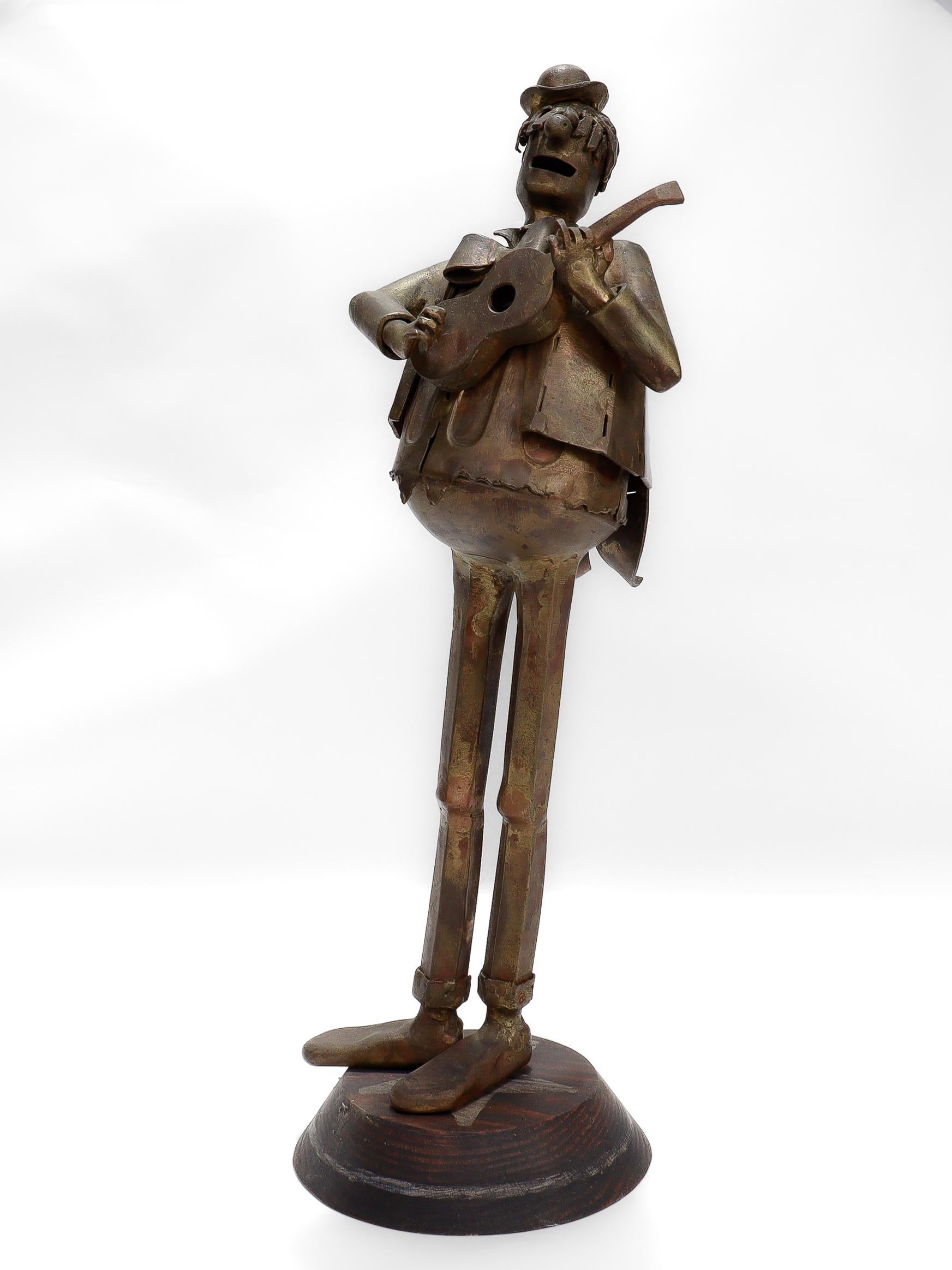 Mid-Century Modern Vintage Jensen Bronze Guitar Player Figural Sculpture en vente