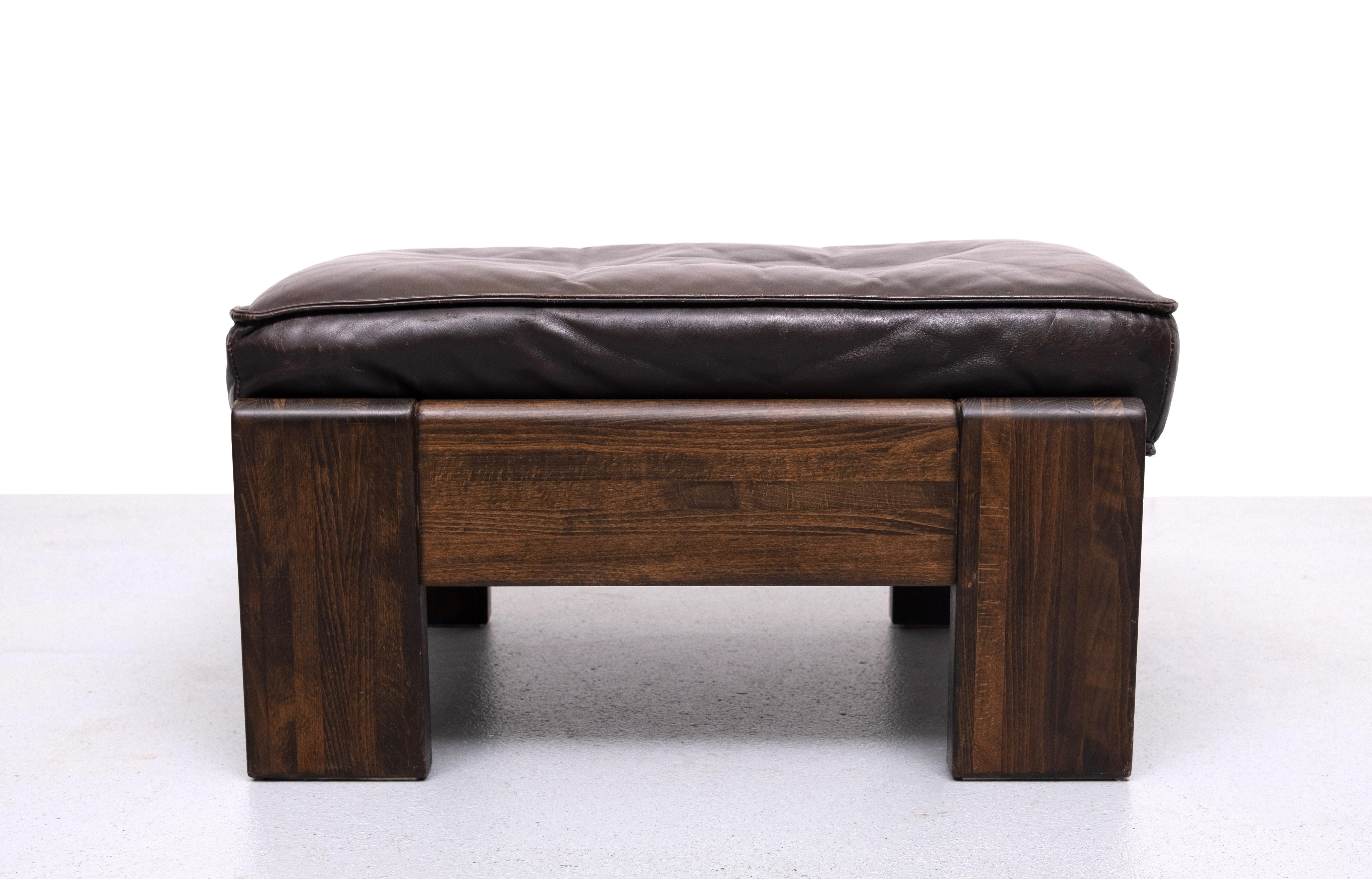Vintage Leolux  Leather Ottoman 1970s In Good Condition For Sale In Den Haag, NL