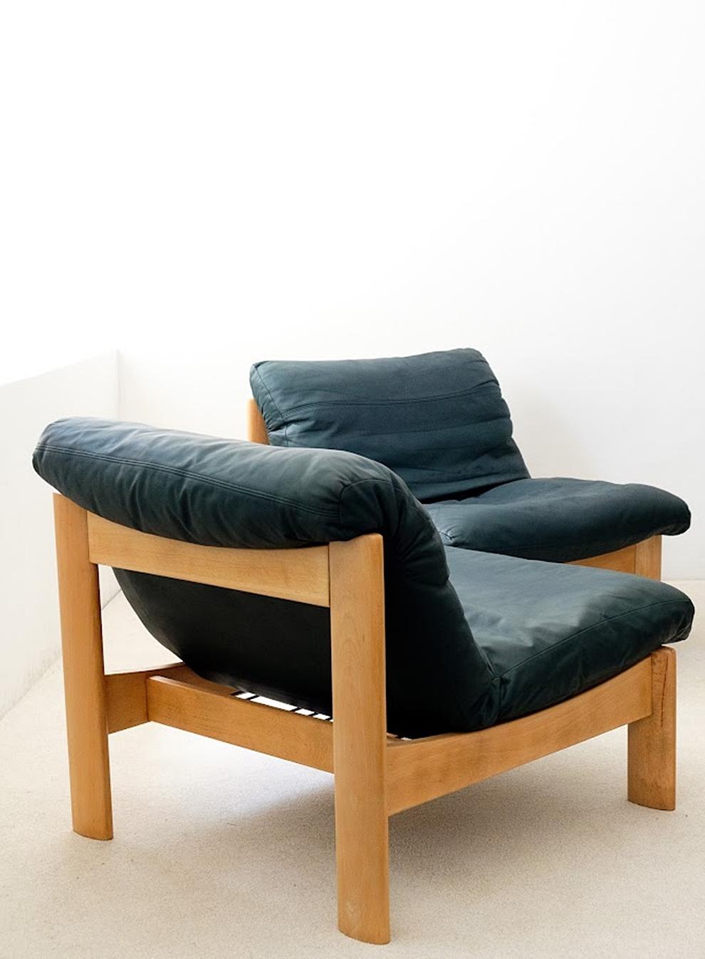 Vintage Leolux Lounge Chair from the 1970's 5