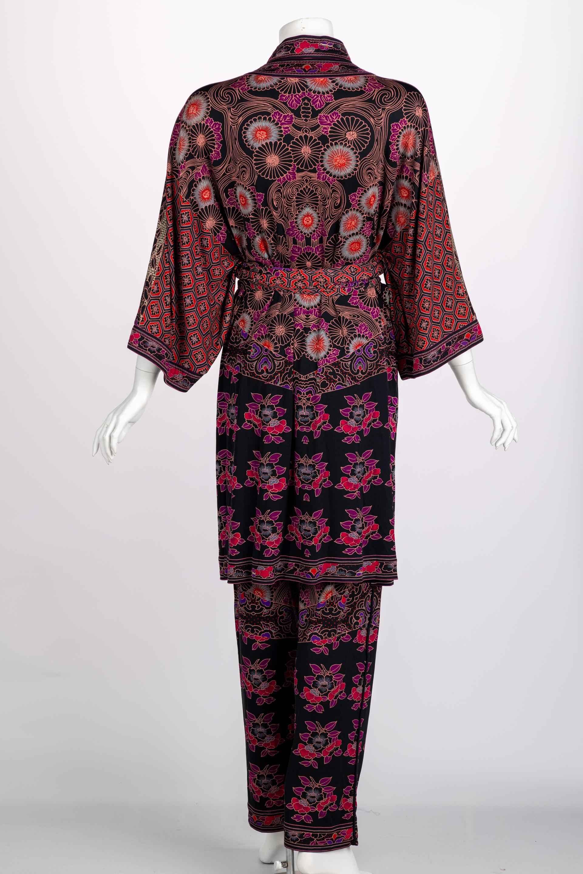  Soie imprimée vintage Leonard of Paris  Ensemble mini robe / tunique et pantalon 1970 Pour femmes en vente