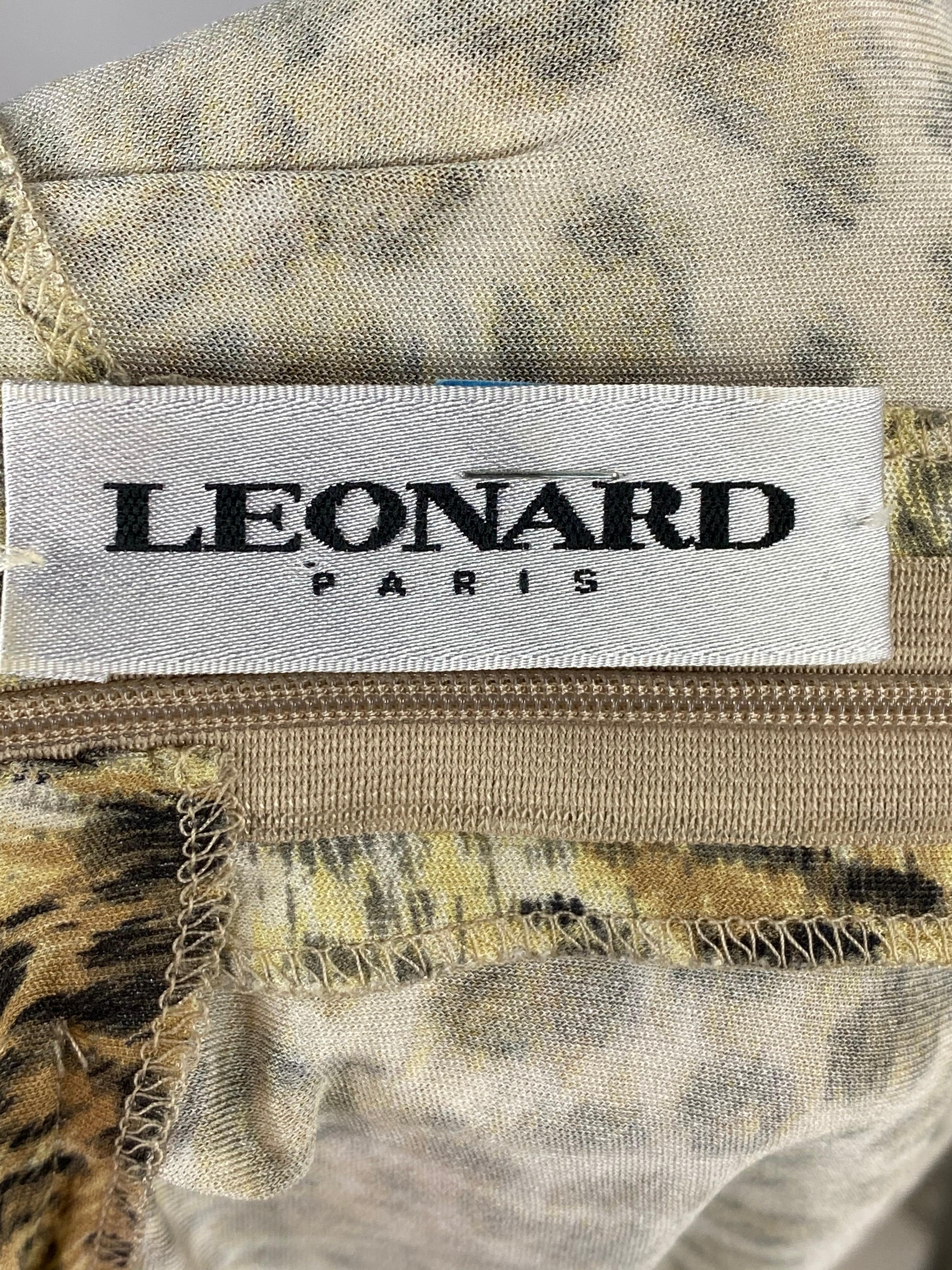 Vintage LEONARD Paris Silk Leopard 3/4 Sleeve Mini Dress Size 42 For Sale 5