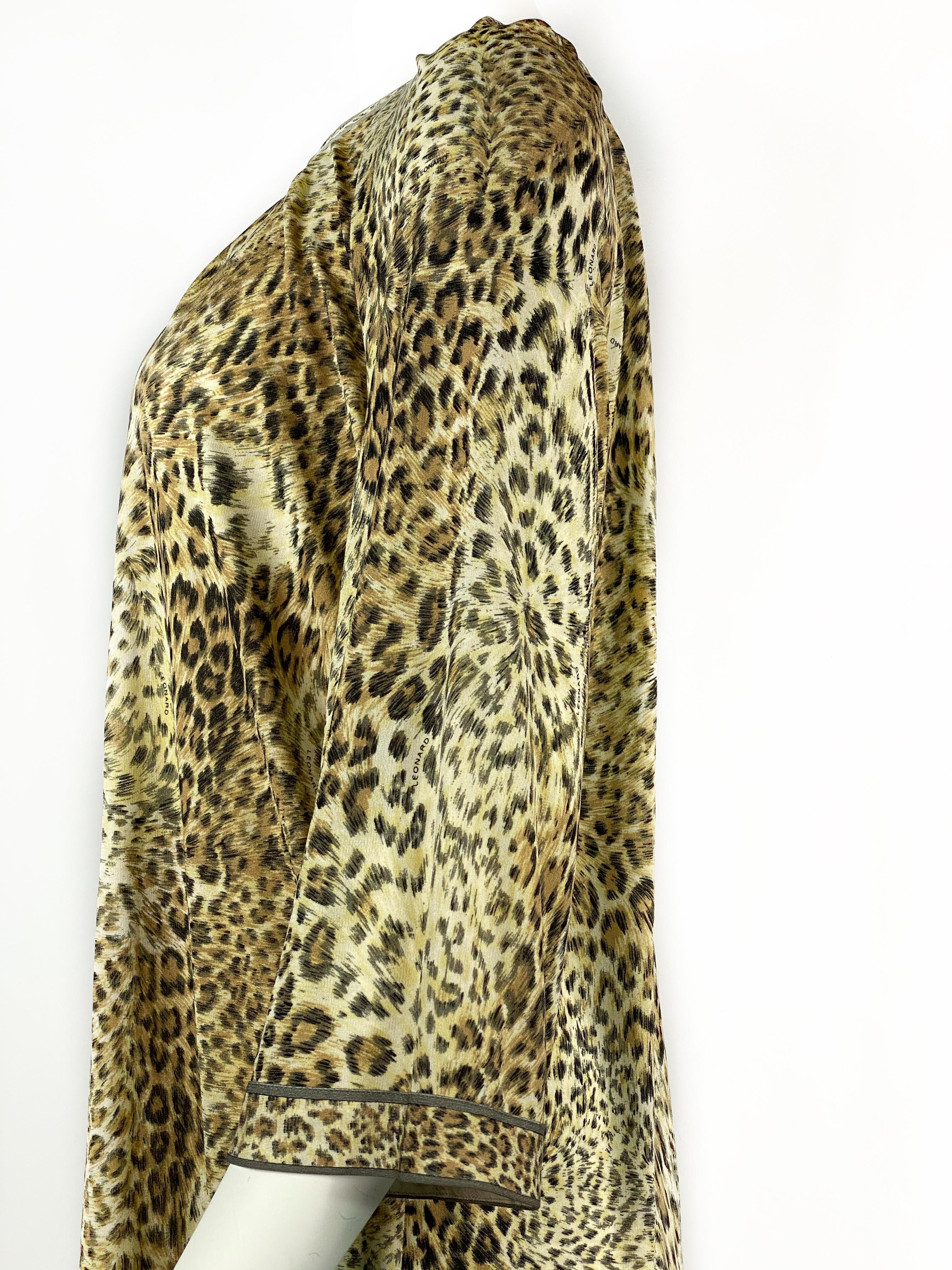Women's Vintage LEONARD Paris Silk Leopard 3/4 Sleeve Mini Dress Size 42 For Sale