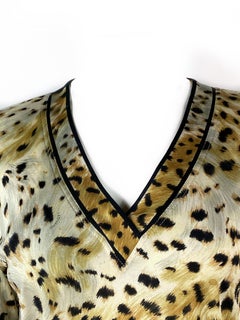 Vintage LEONARD Paris Silk Leopard V Neck Long Sleeve Top Size 38