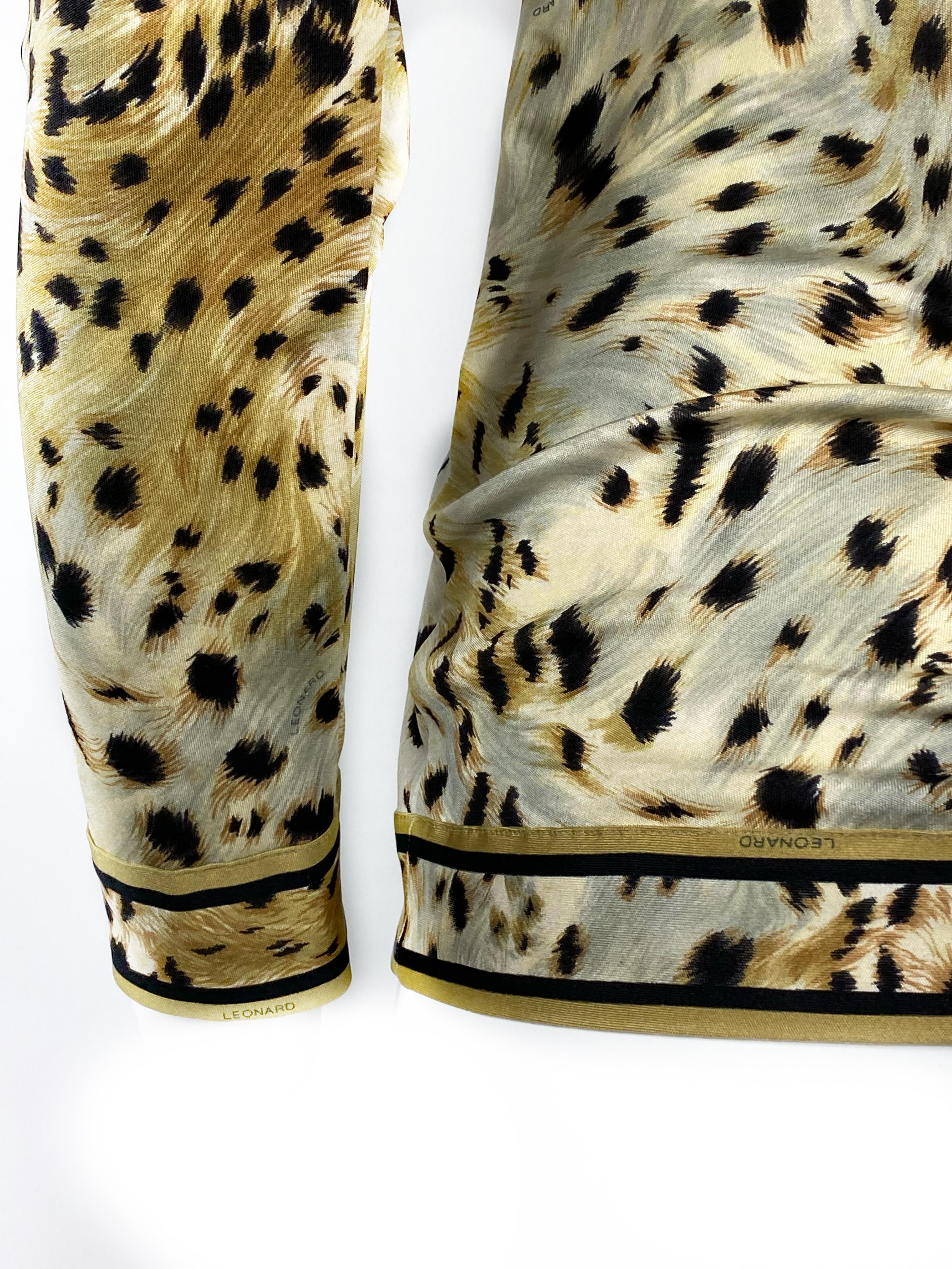 Brown Vintage LEONARD Paris Silk Leopard V Neck Long Sleeve Top Size 38  For Sale
