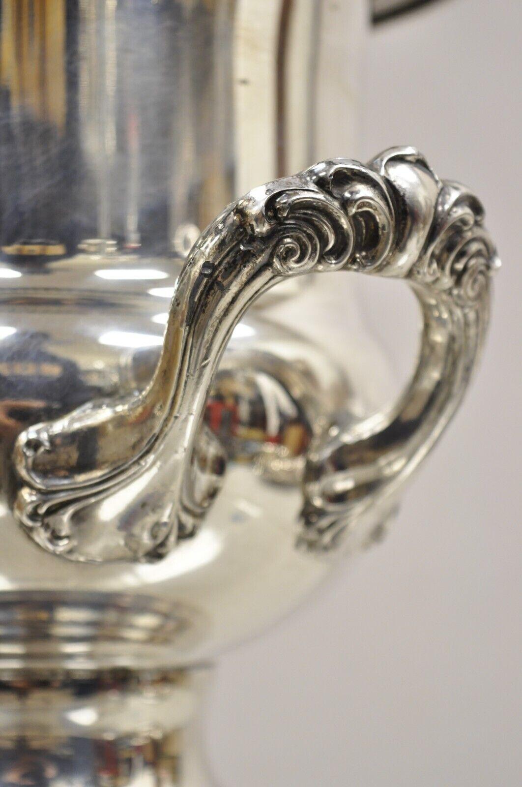 Coupe Trophée Vintage Leonard Style Regency Coupe Champagne Chiller Seau à Glace en vente 2
