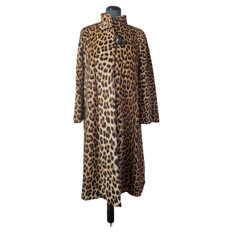 Vintage leopard fur. For Sale at 1stDibs