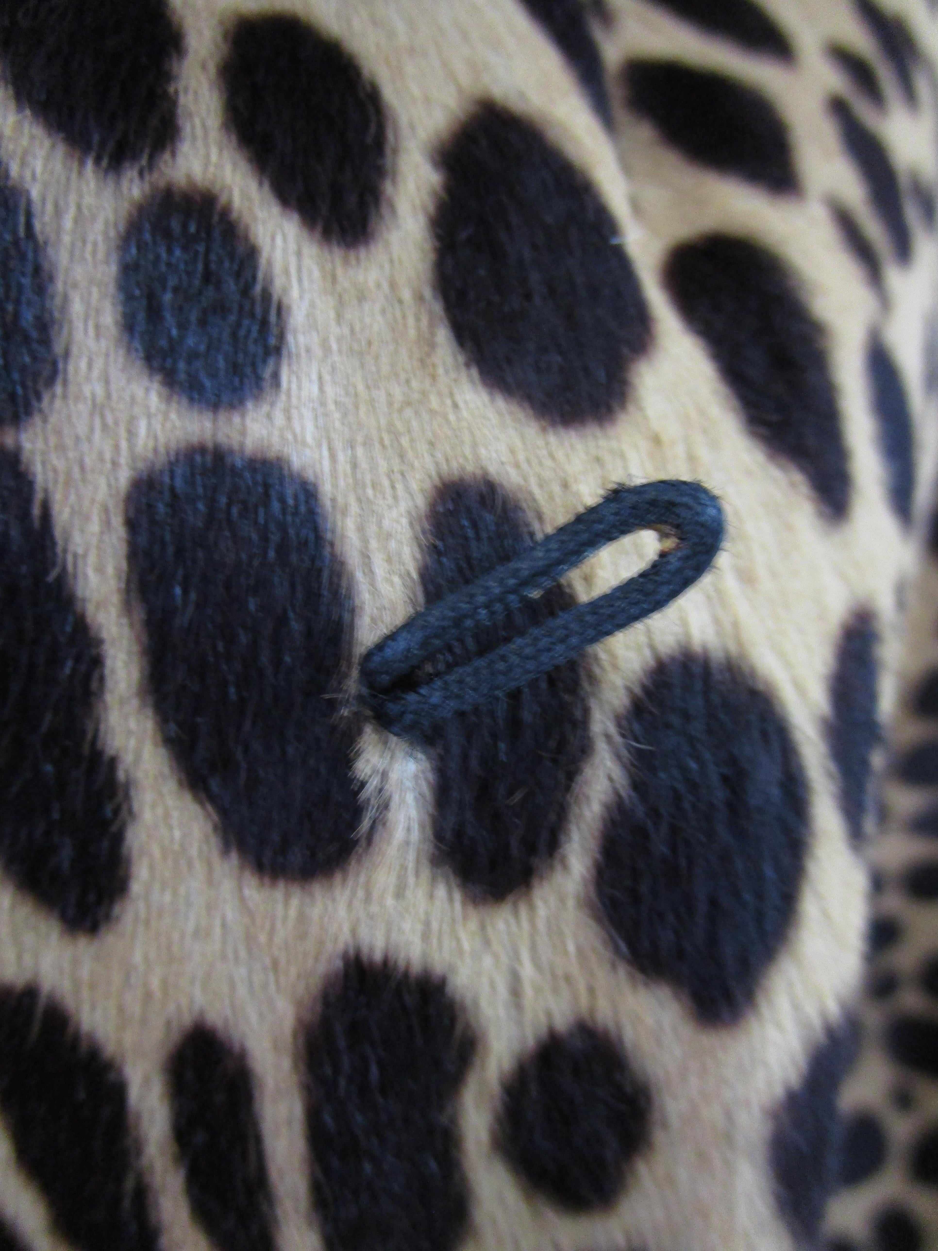 Vintage Leopard Print Calf-skin and Mink Trim Coat with Belt For Sale 2