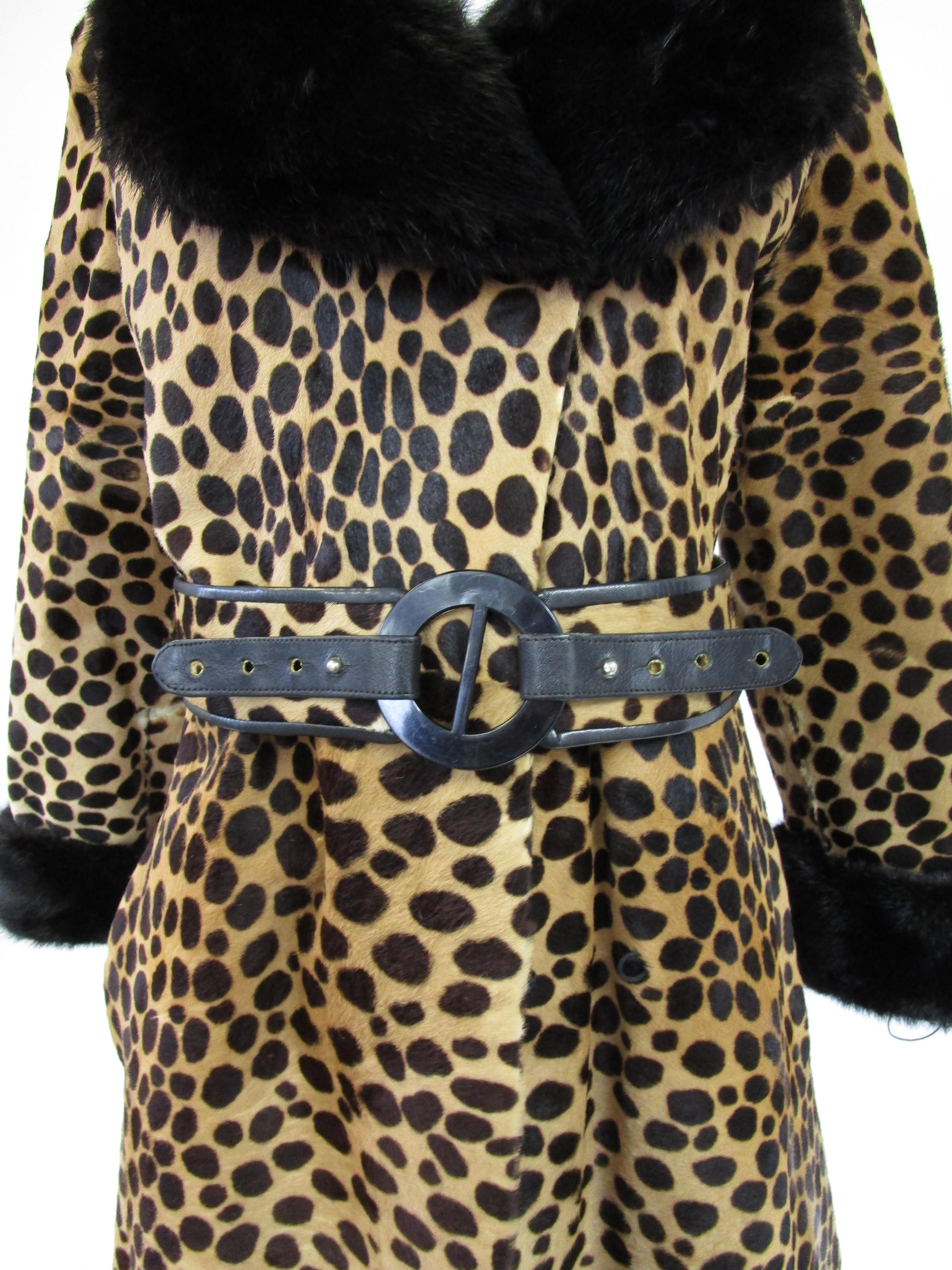 Vintage Leopard Print Calf-skin and Mink Trim Coat with Belt For Sale 5